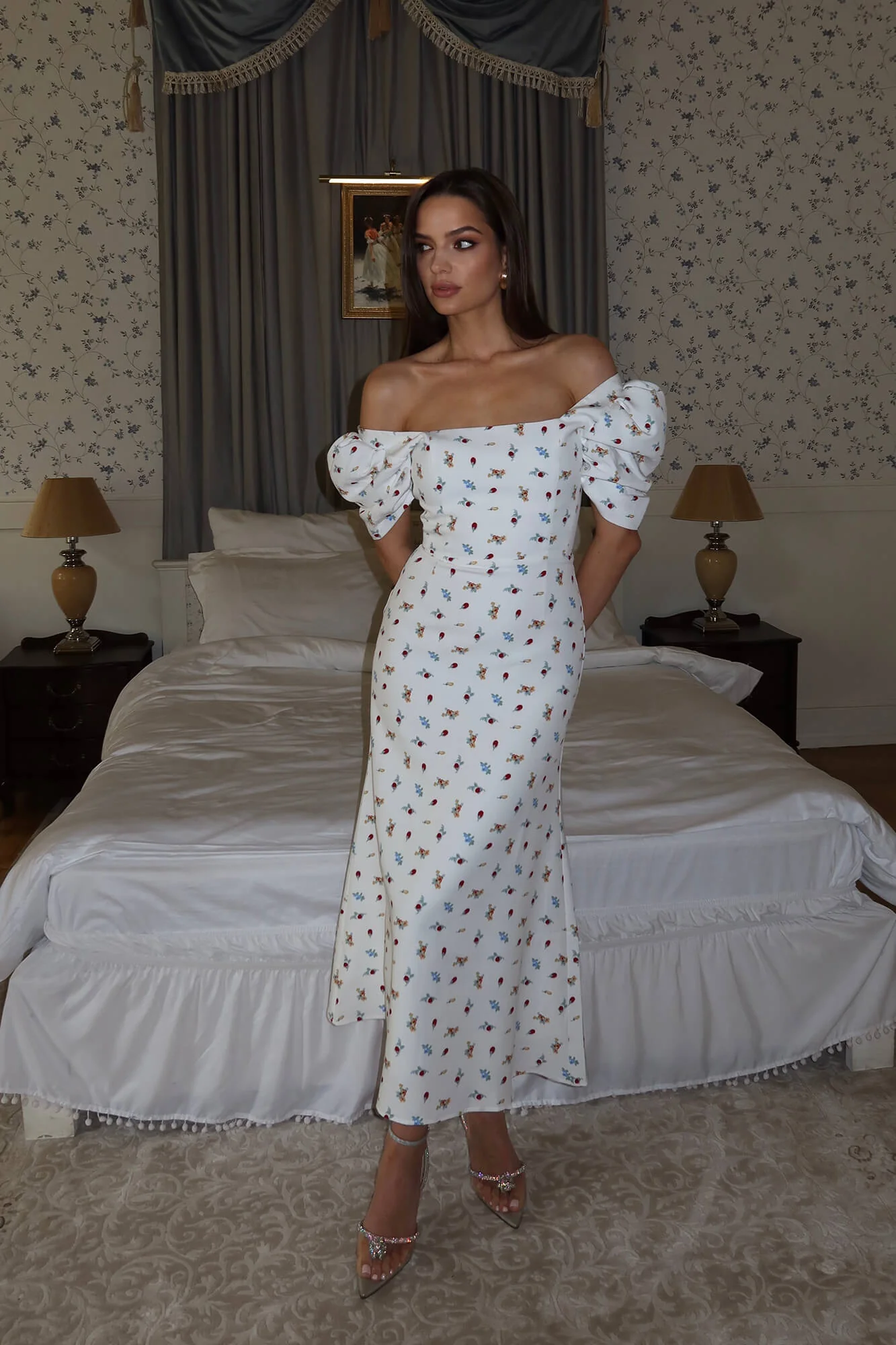 Godet Silhouette Square Neck Midi Dress