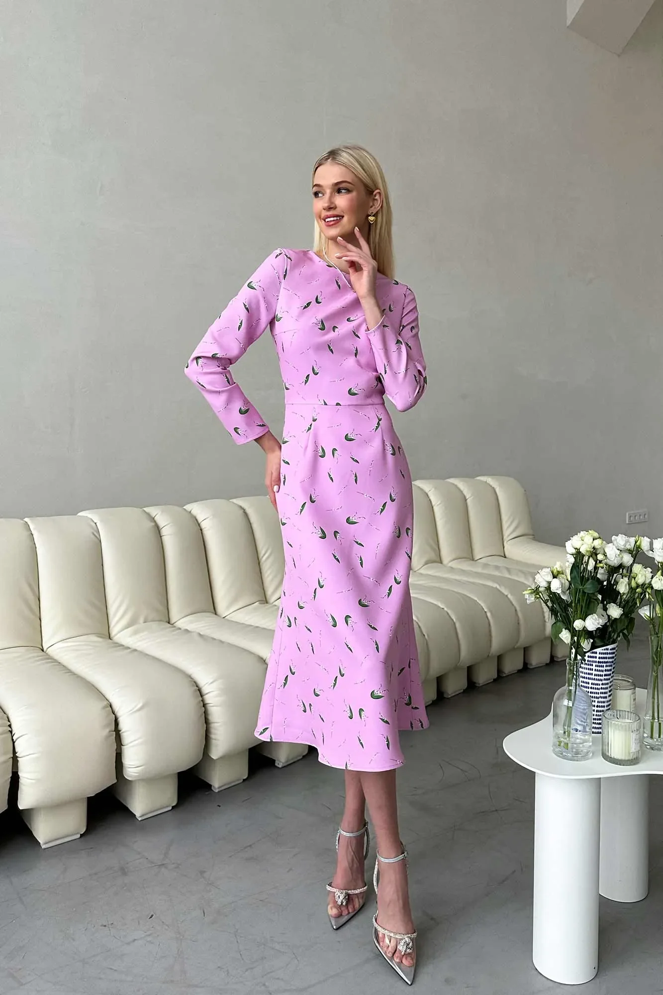 Godet Silhouette Long Sleeve Midi Dress