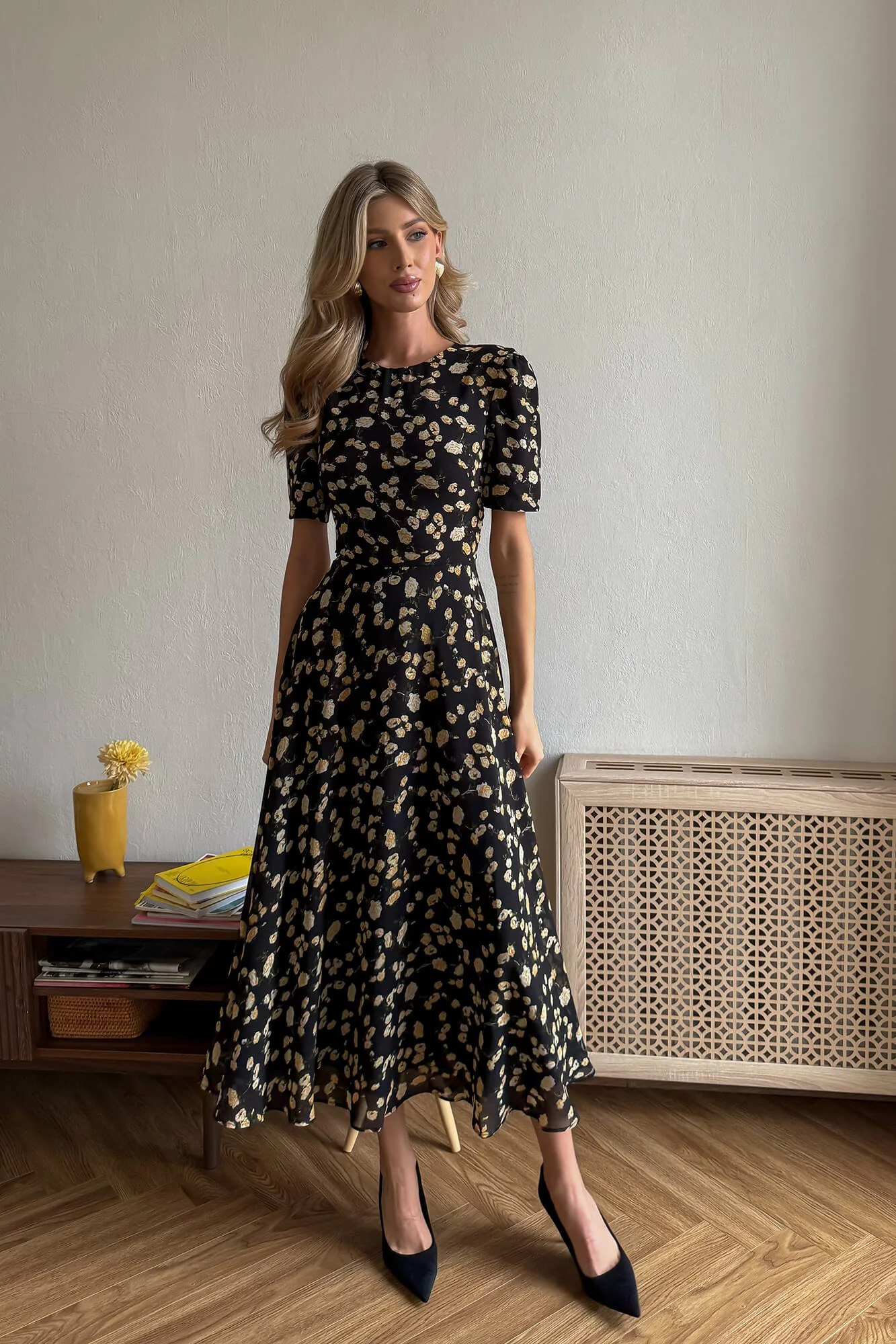 Short Sleeve Floral Midi Dress