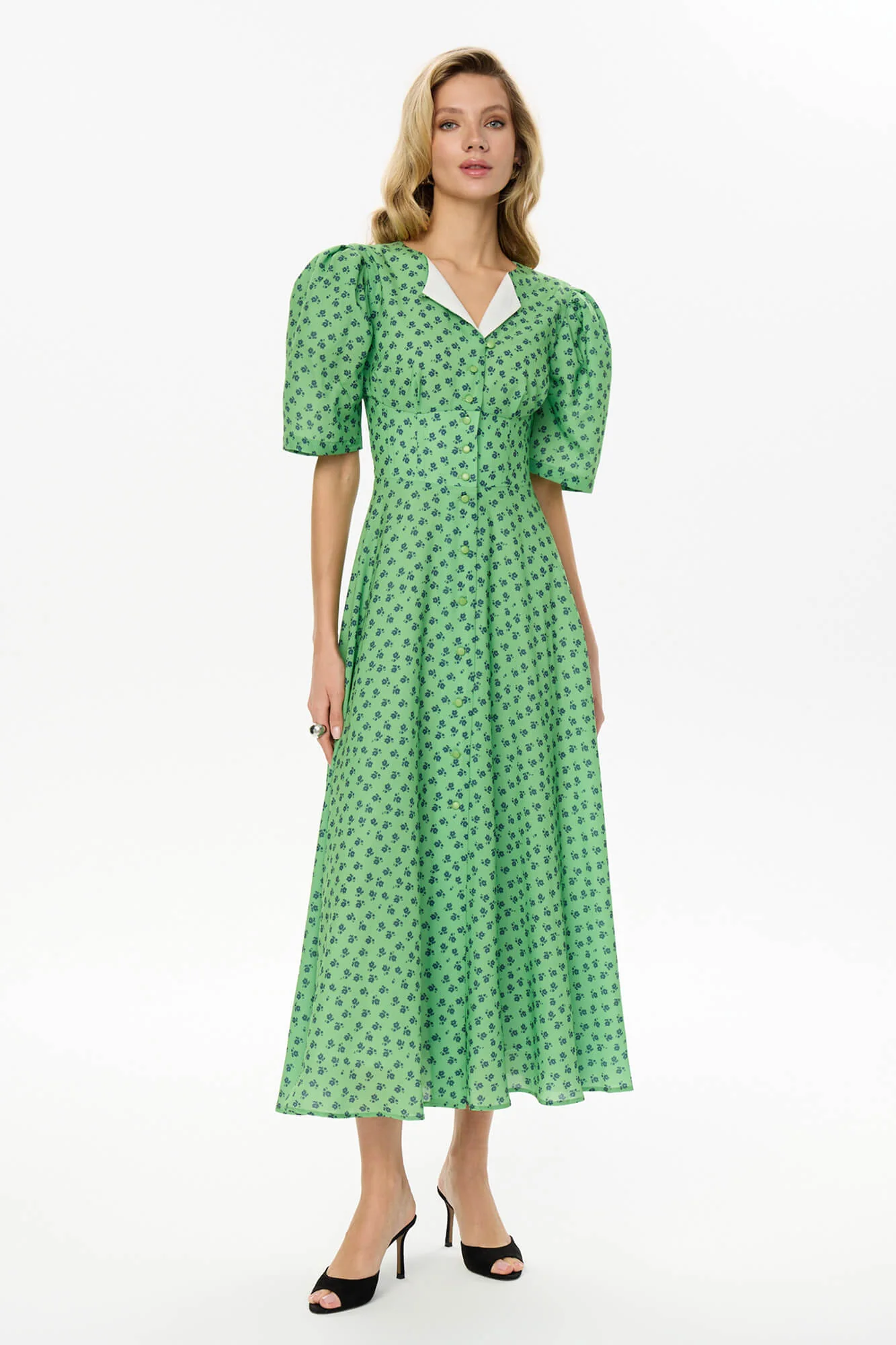 Short Sleeve Buttoned Midi Dress