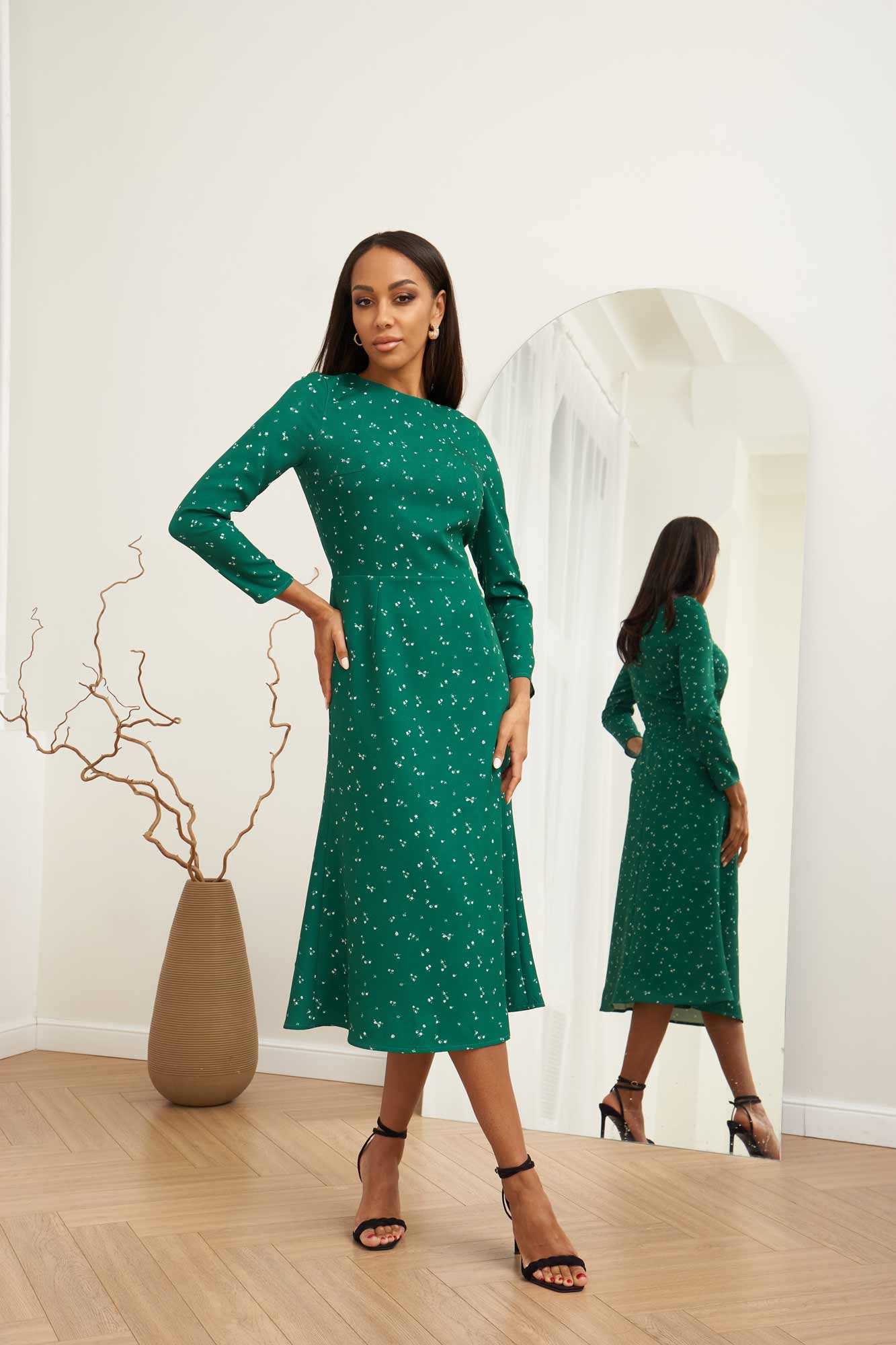 Godet Silhouette Long Sleeve Midi Dress