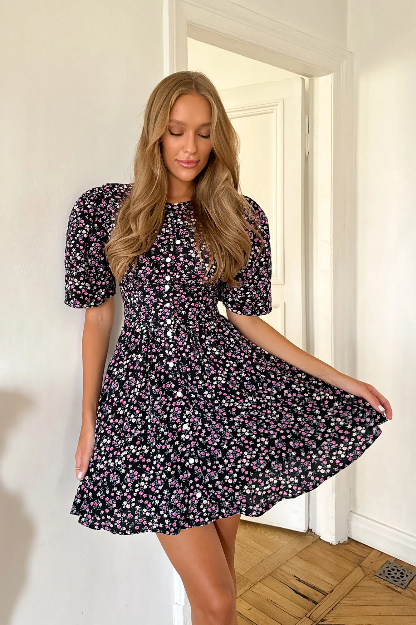 Short Sleeve Buttoned Mini Dress