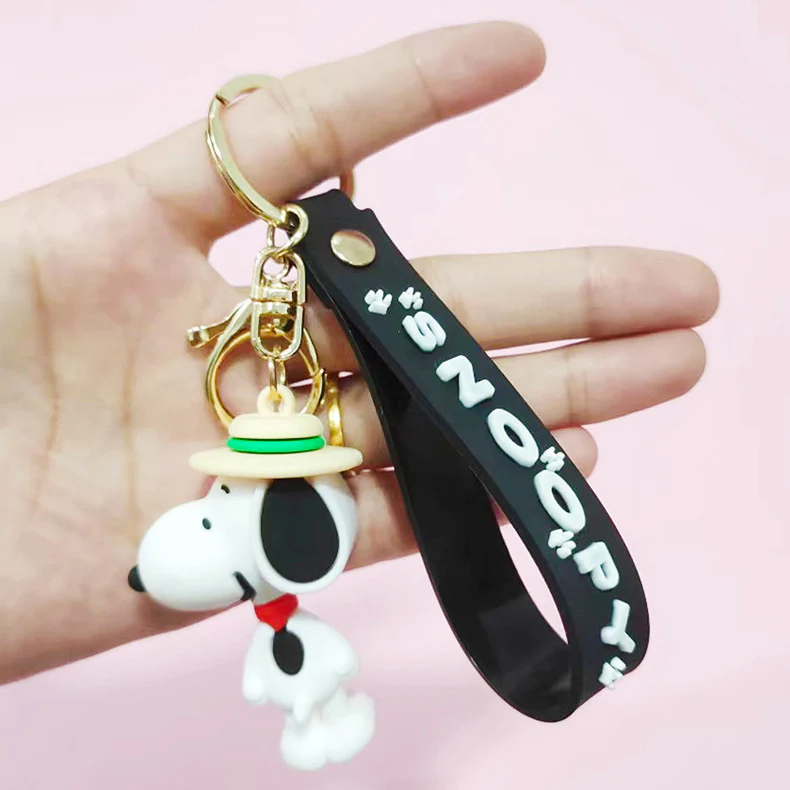Peanuts Snoopy Figure Keychain