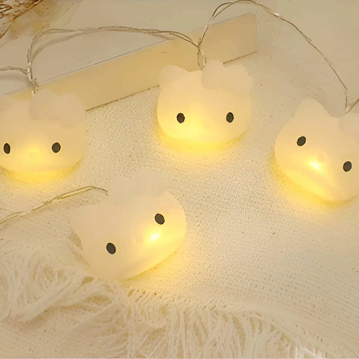Hello Kitty Garland Light