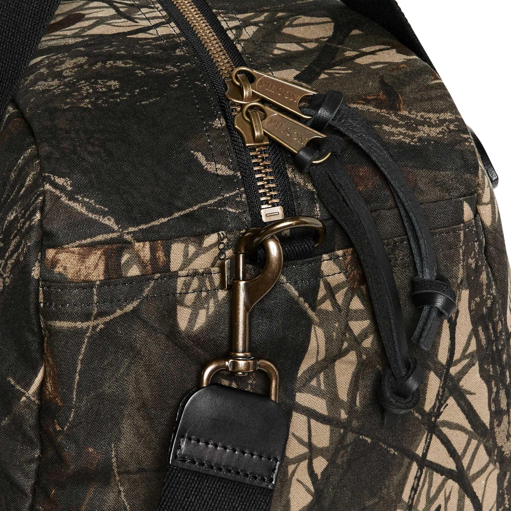 Small Tin Cloth Duffle Bag - Realtree Hardwoods Camo