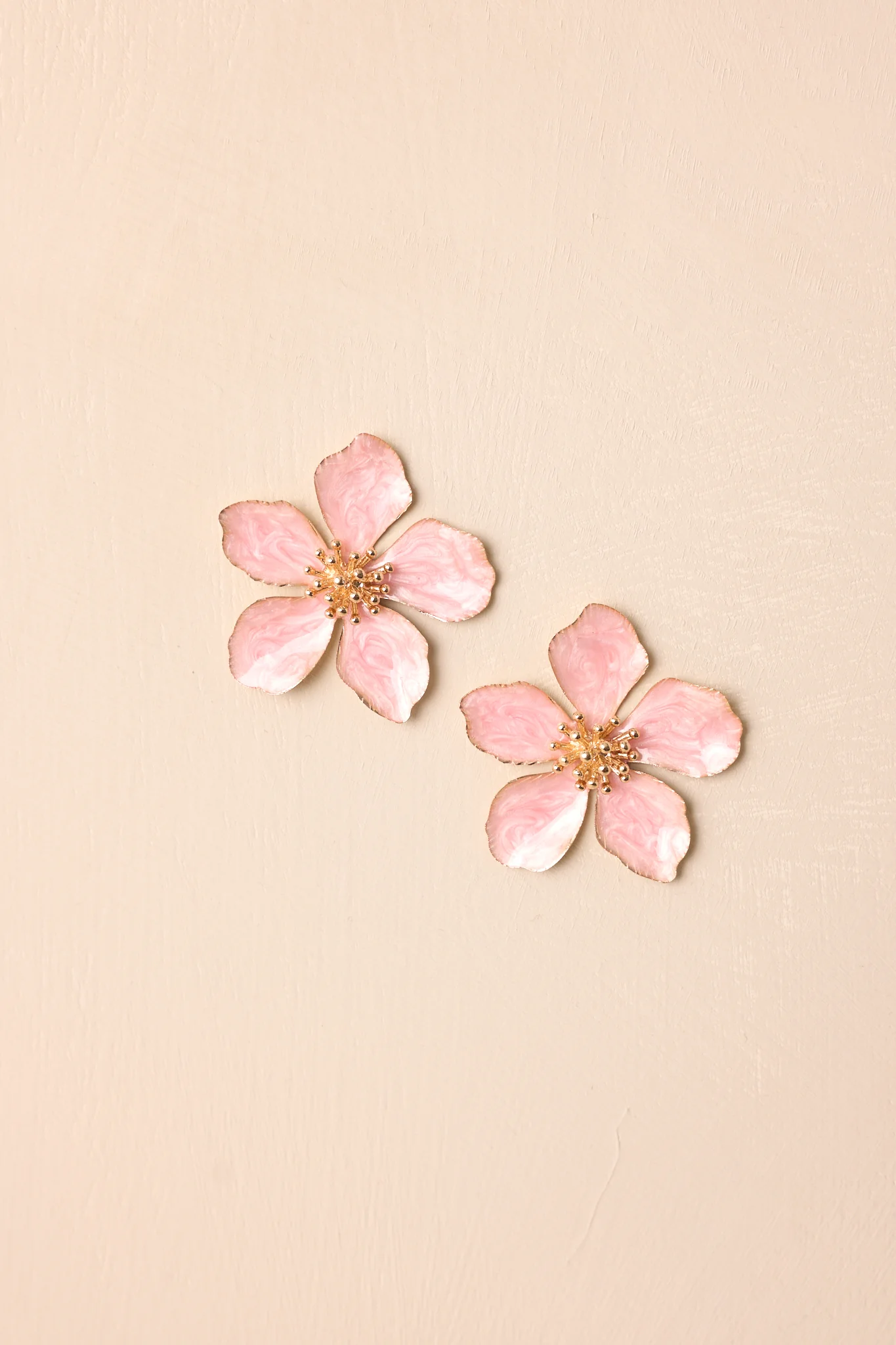 Rooftop Garden Light Pink Pearlescent Flower Earrings