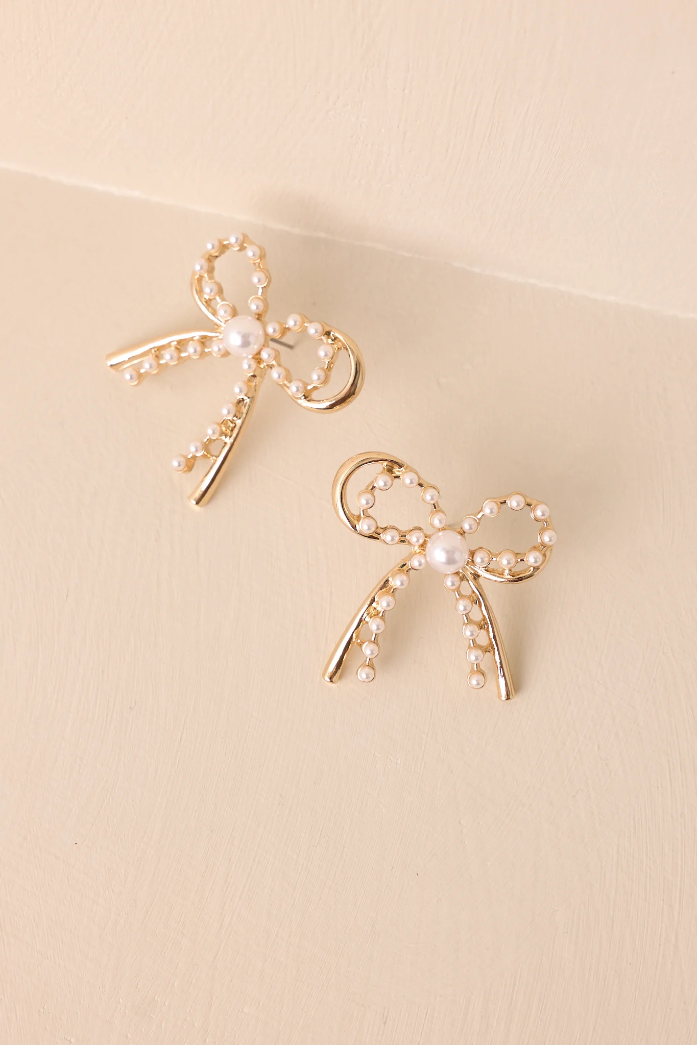 Best Of Both Worlds Gold & Ivory Pearl Bow Earrings