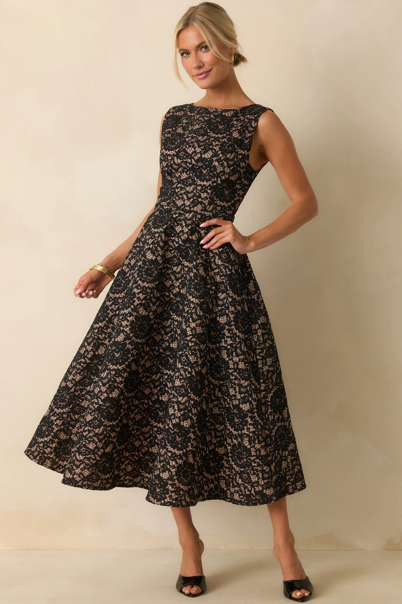 Black Floral Lace Sleeveless Maxi Dress