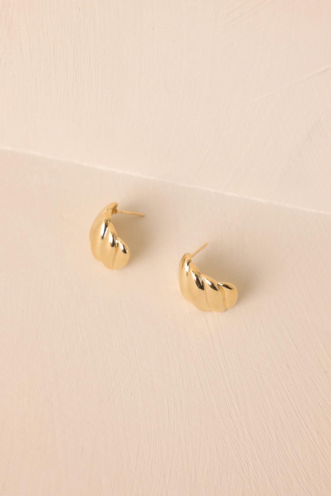 Waves Of Life Gold Textured Earrings
