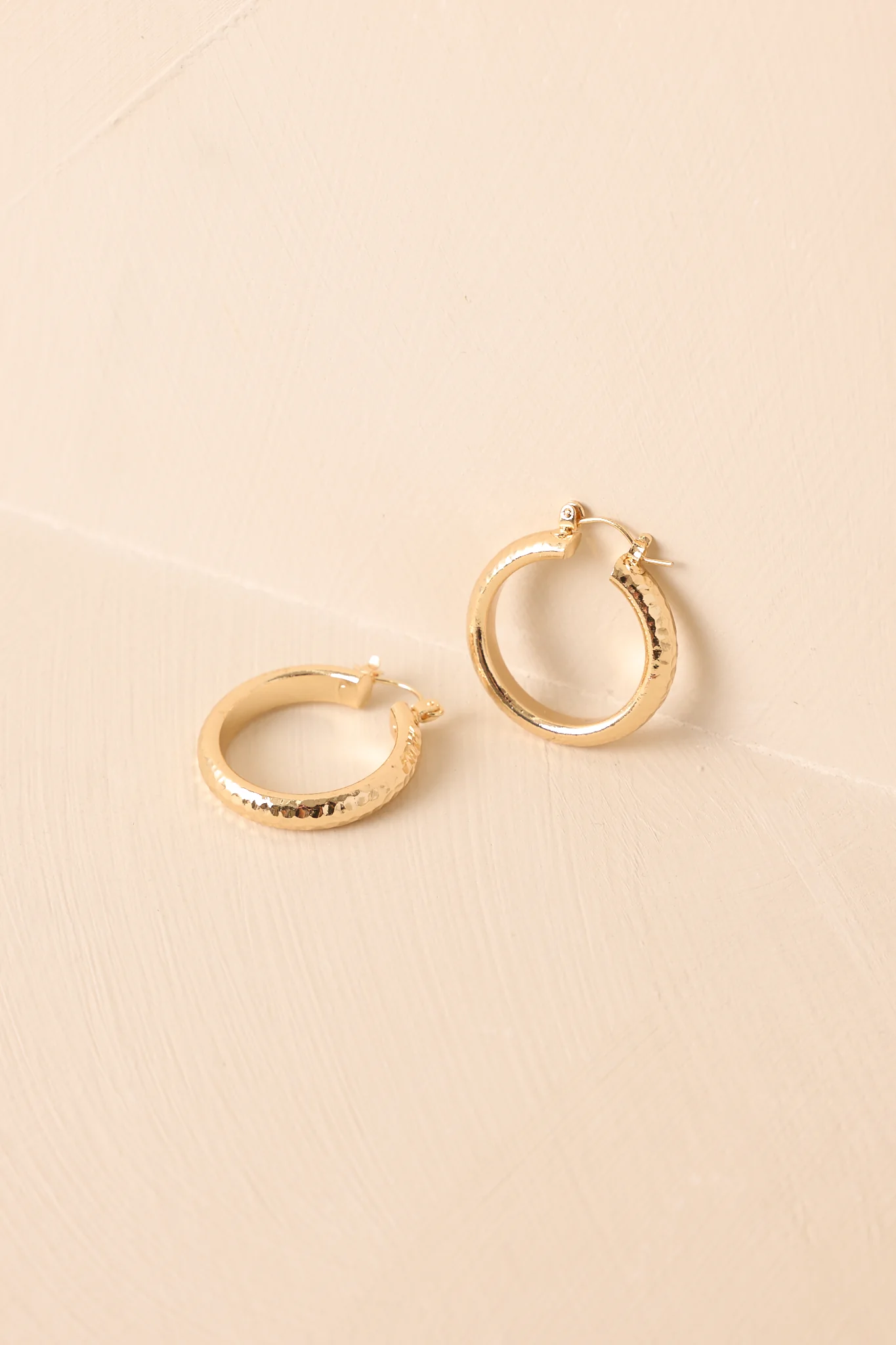 Never Underrated Hammered Gold Hoop Earrings