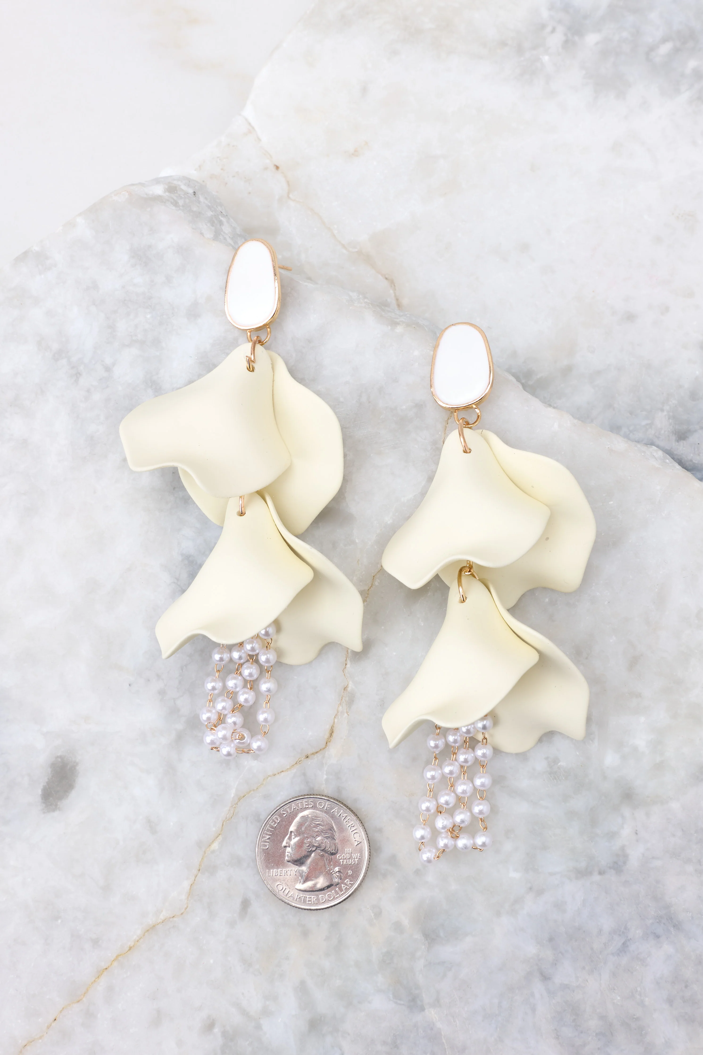Stuck In My Ways Ivory Gold Earrings