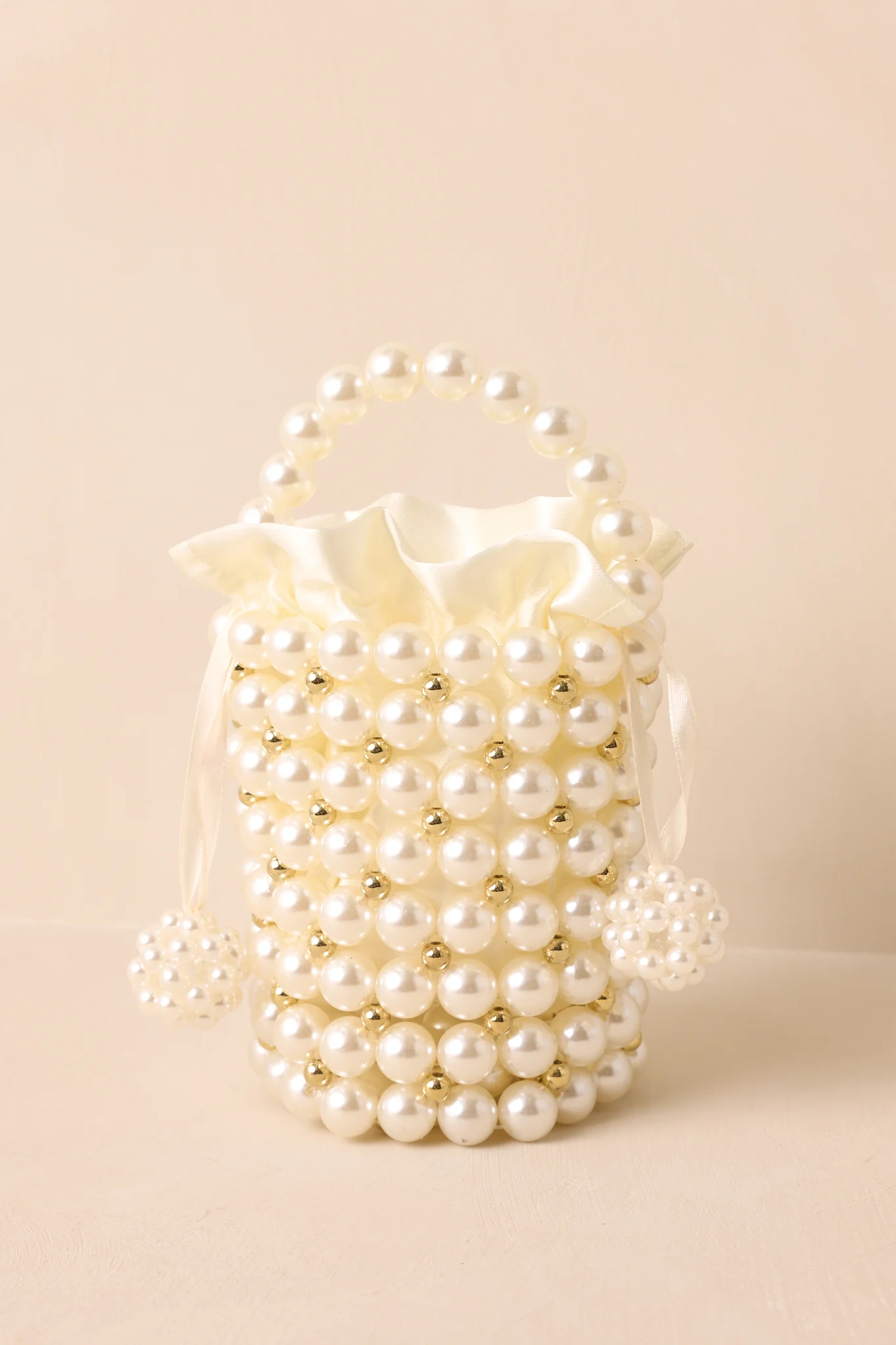 So Chic Ivory Faux Pearl Beaded Handbag