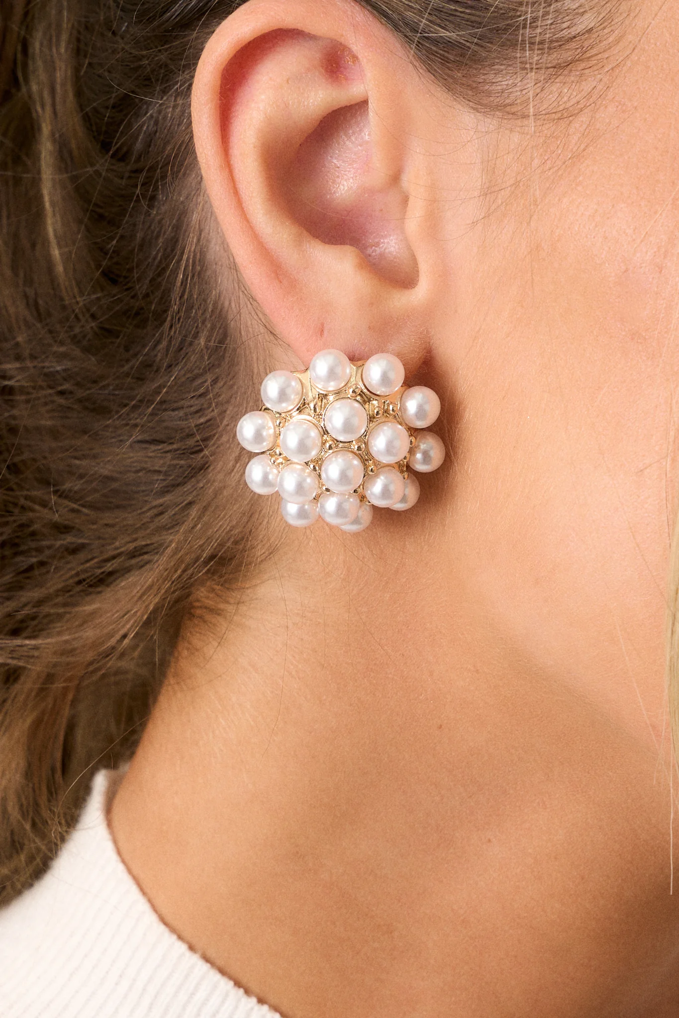 Hello Gorgeous Ivory Pearl Cluster Earrings