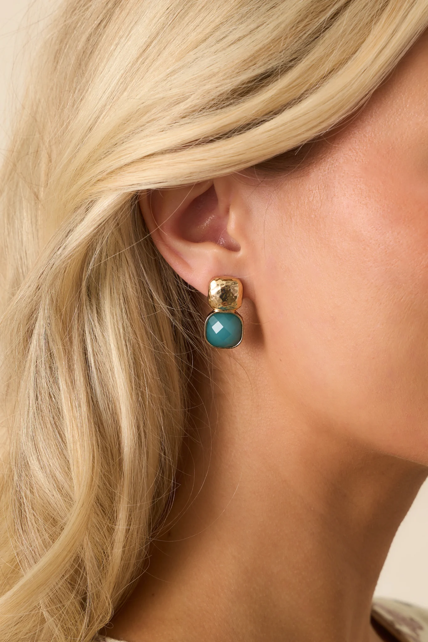 Take It From Me Gold Textured Green Stone Earrings