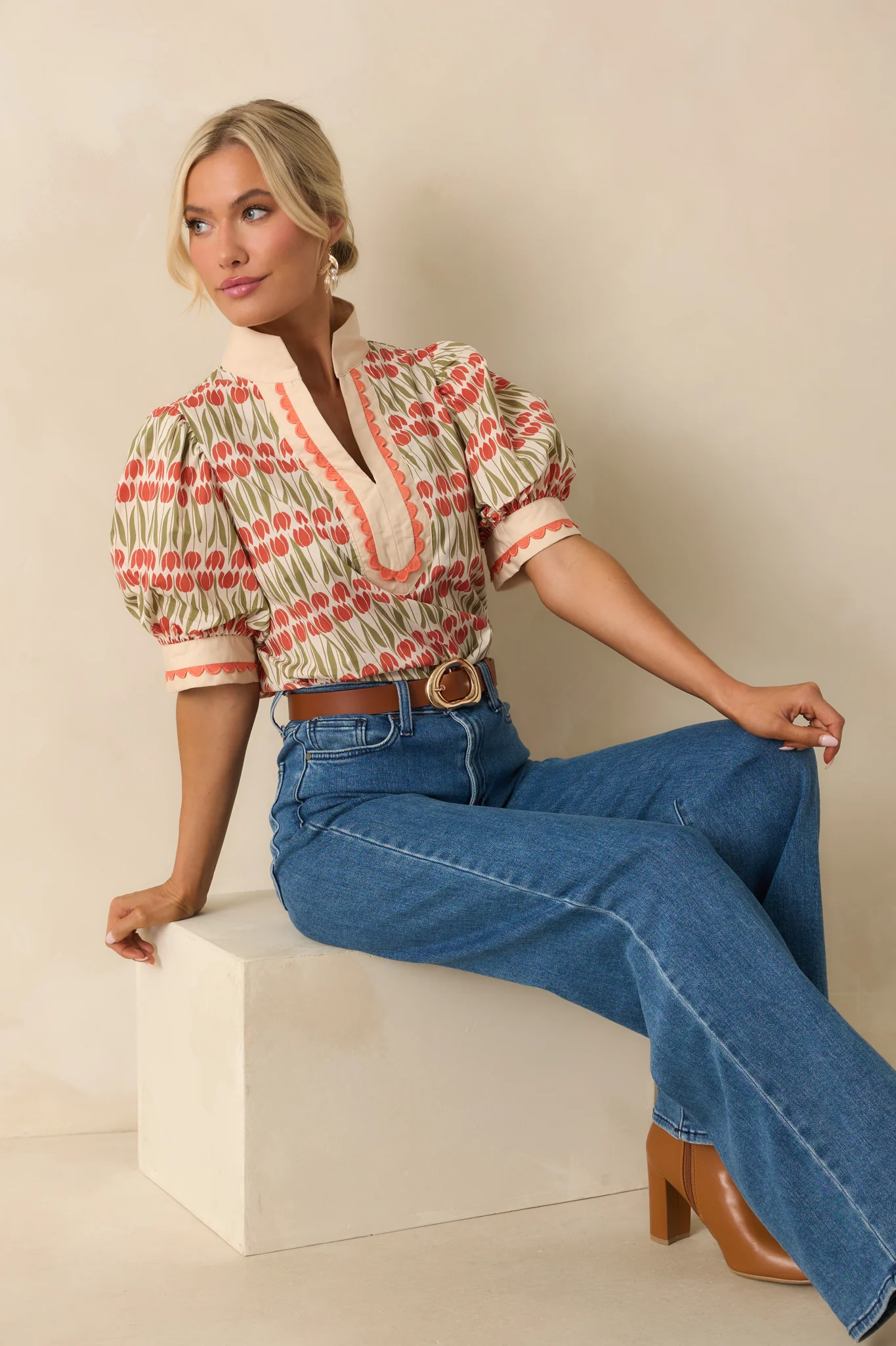 She’s Got Time Ivory Tulip Floral Print Cotton Puff Sleeve Top