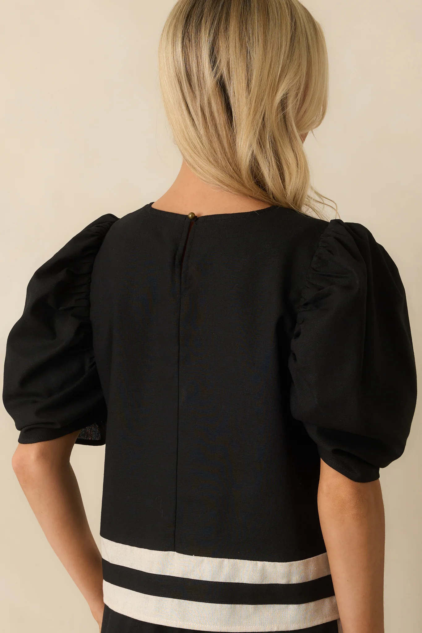 It Was What It Was Black Contrast Trim Puff Sleeve Top