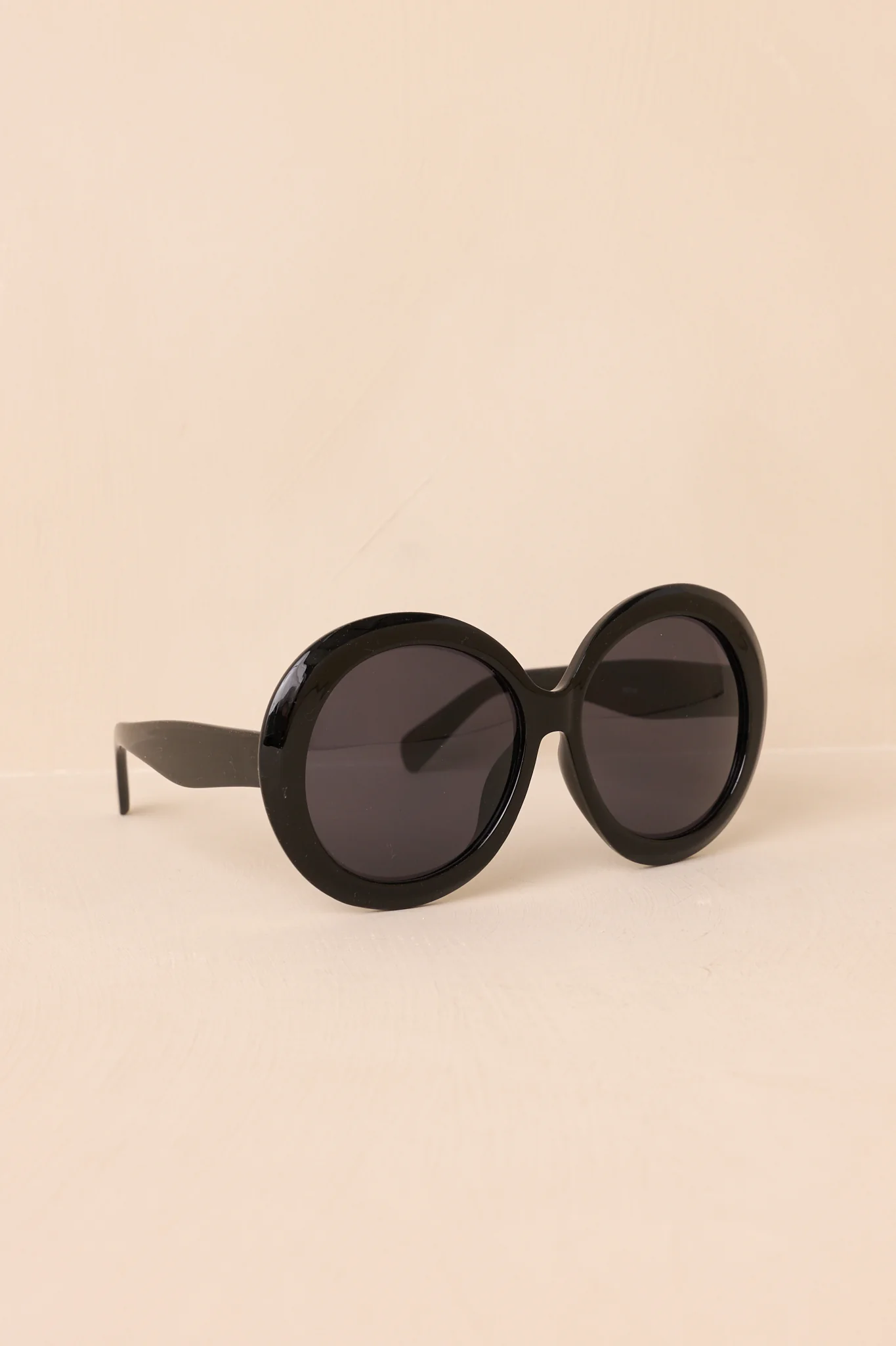 Happiness Comes In Waves Black Round Sunglasses