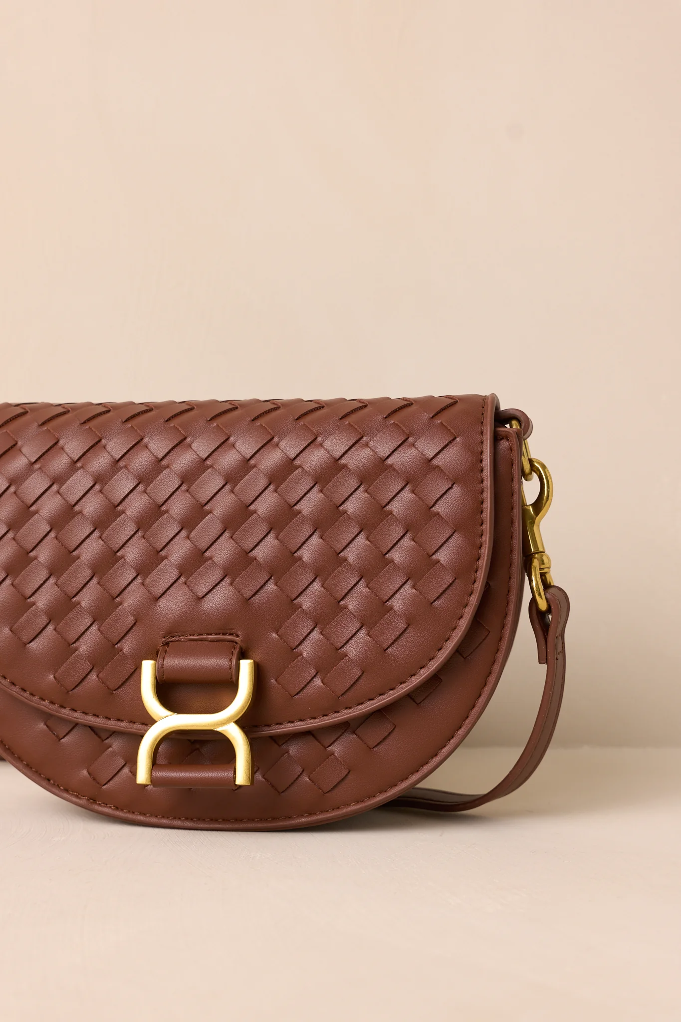 Tempest’s Call Chocolate Brown Woven Faux Leather Handbag