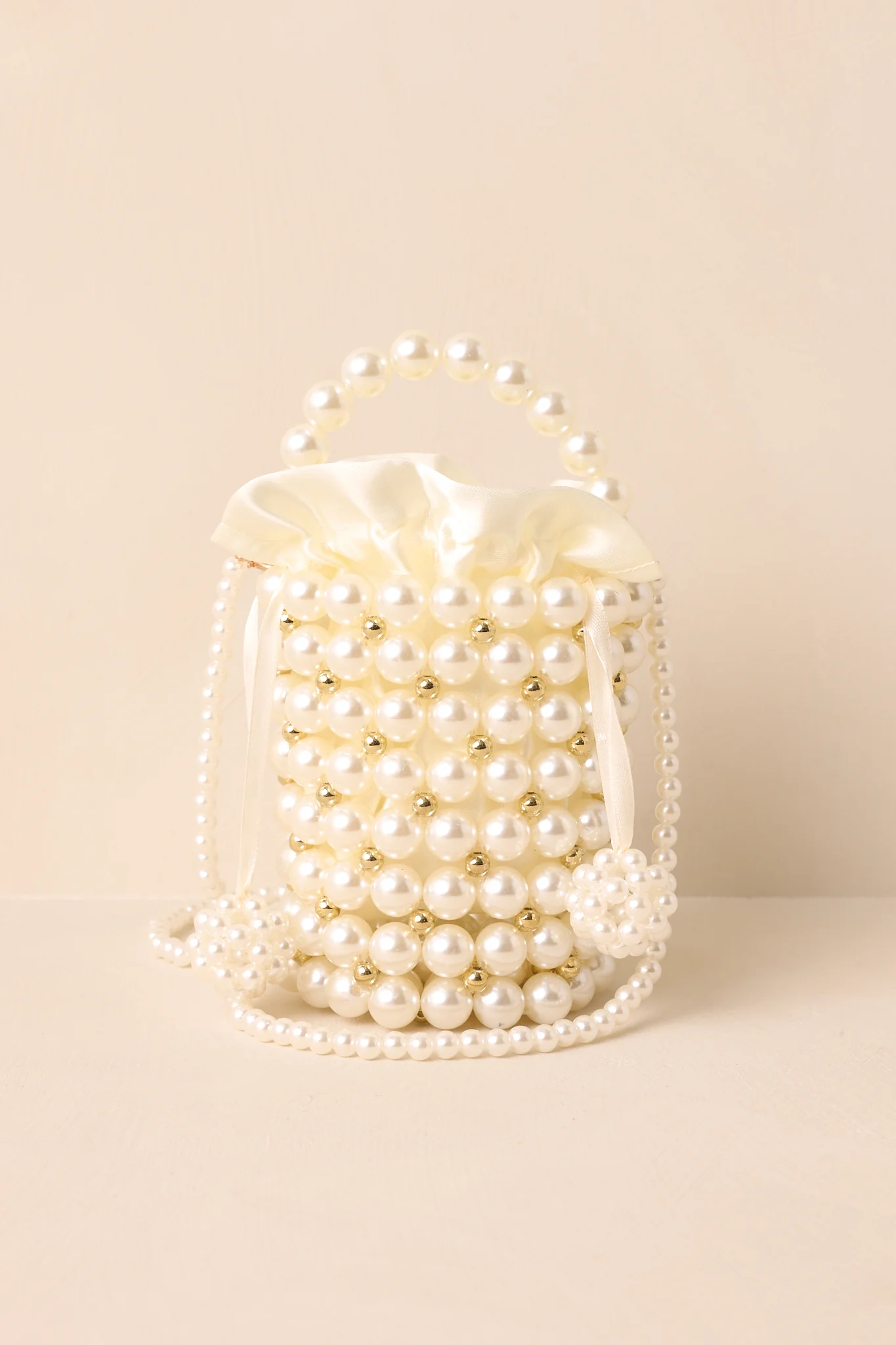 So Chic Ivory Faux Pearl Beaded Handbag