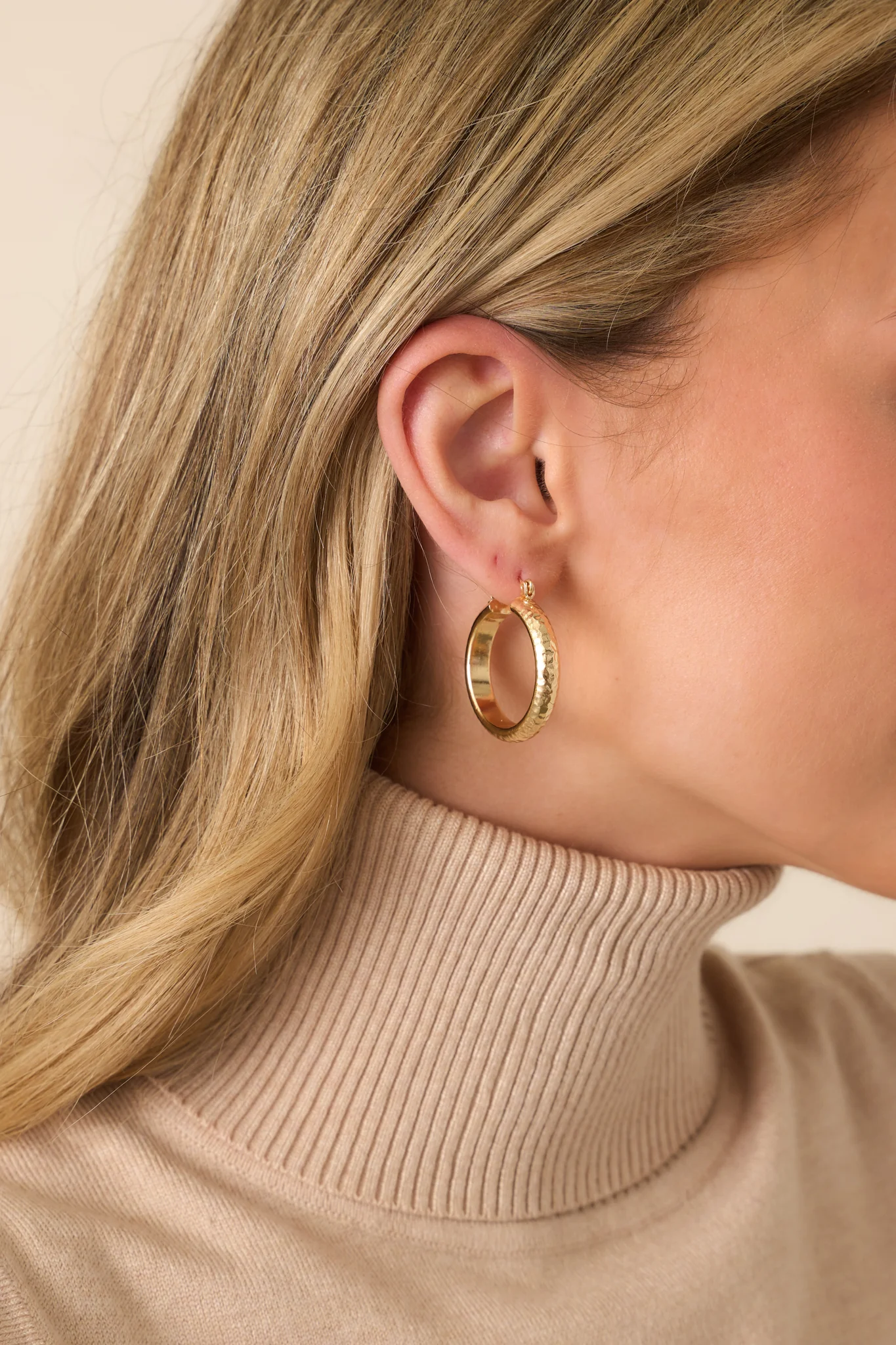 Never Underrated Hammered Gold Hoop Earrings