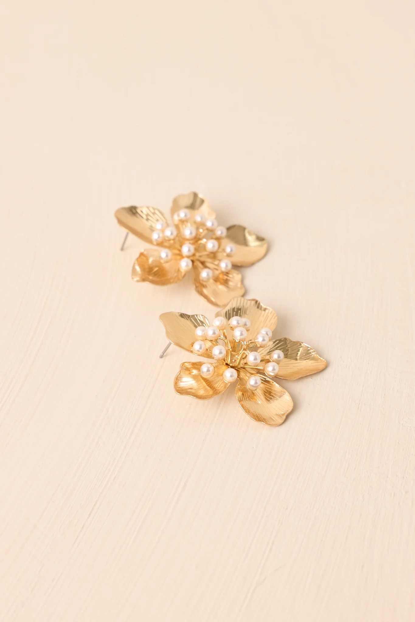 Conquer The World Textured Gold Flower Earrings