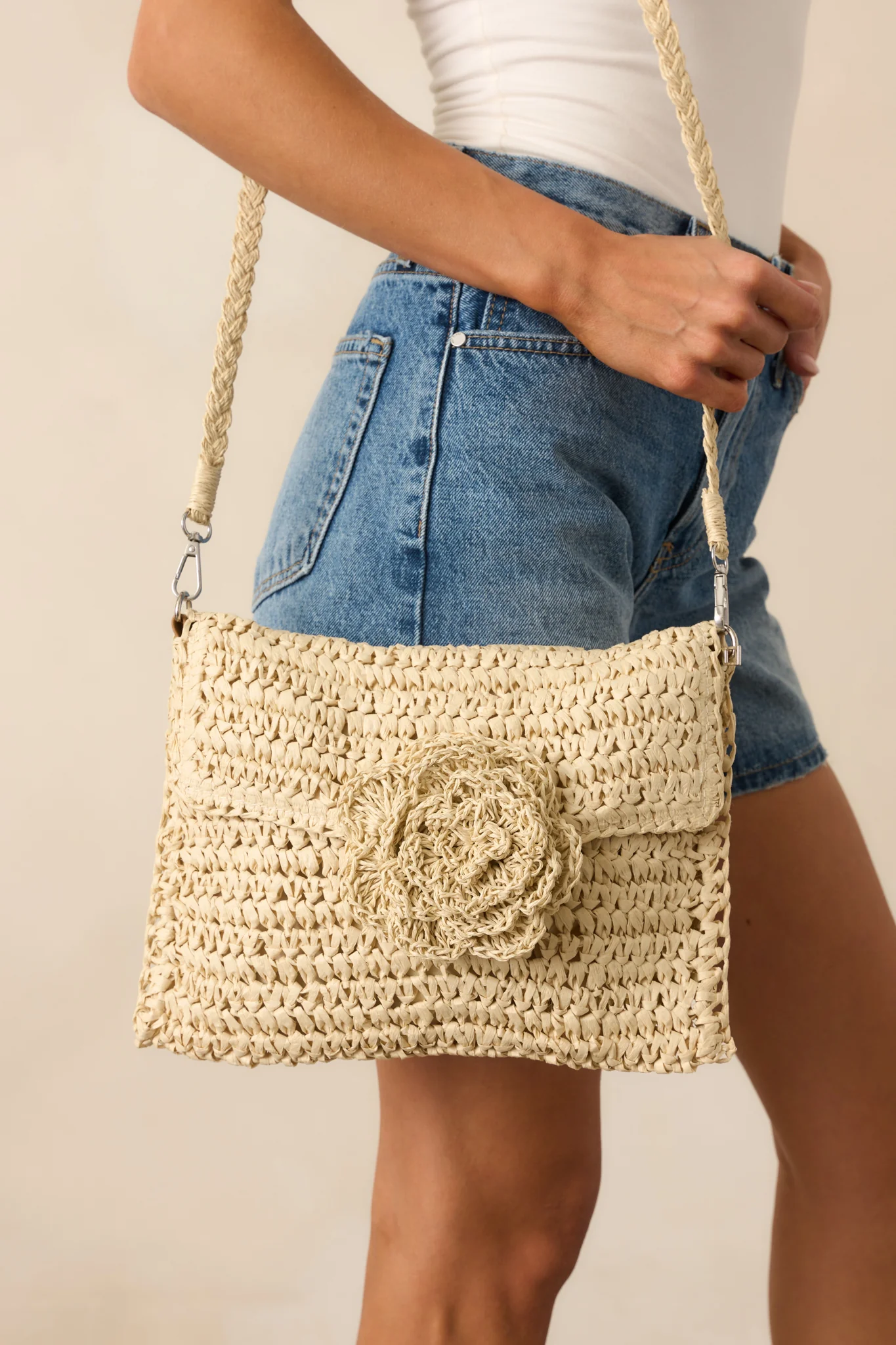 It's Just What She Needs Ivory Raffia Woven Flower Handbag