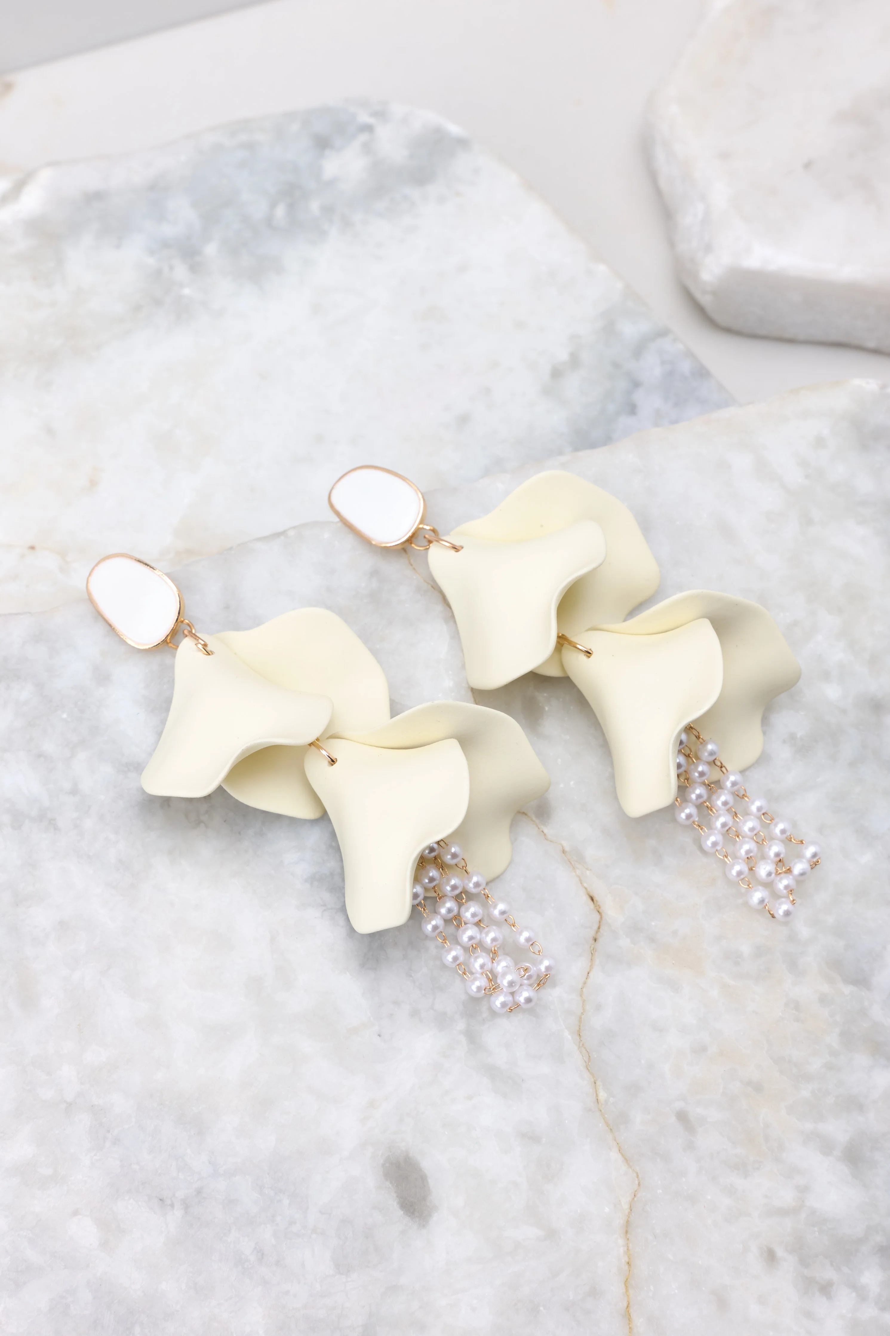 Stuck In My Ways Ivory Gold Earrings