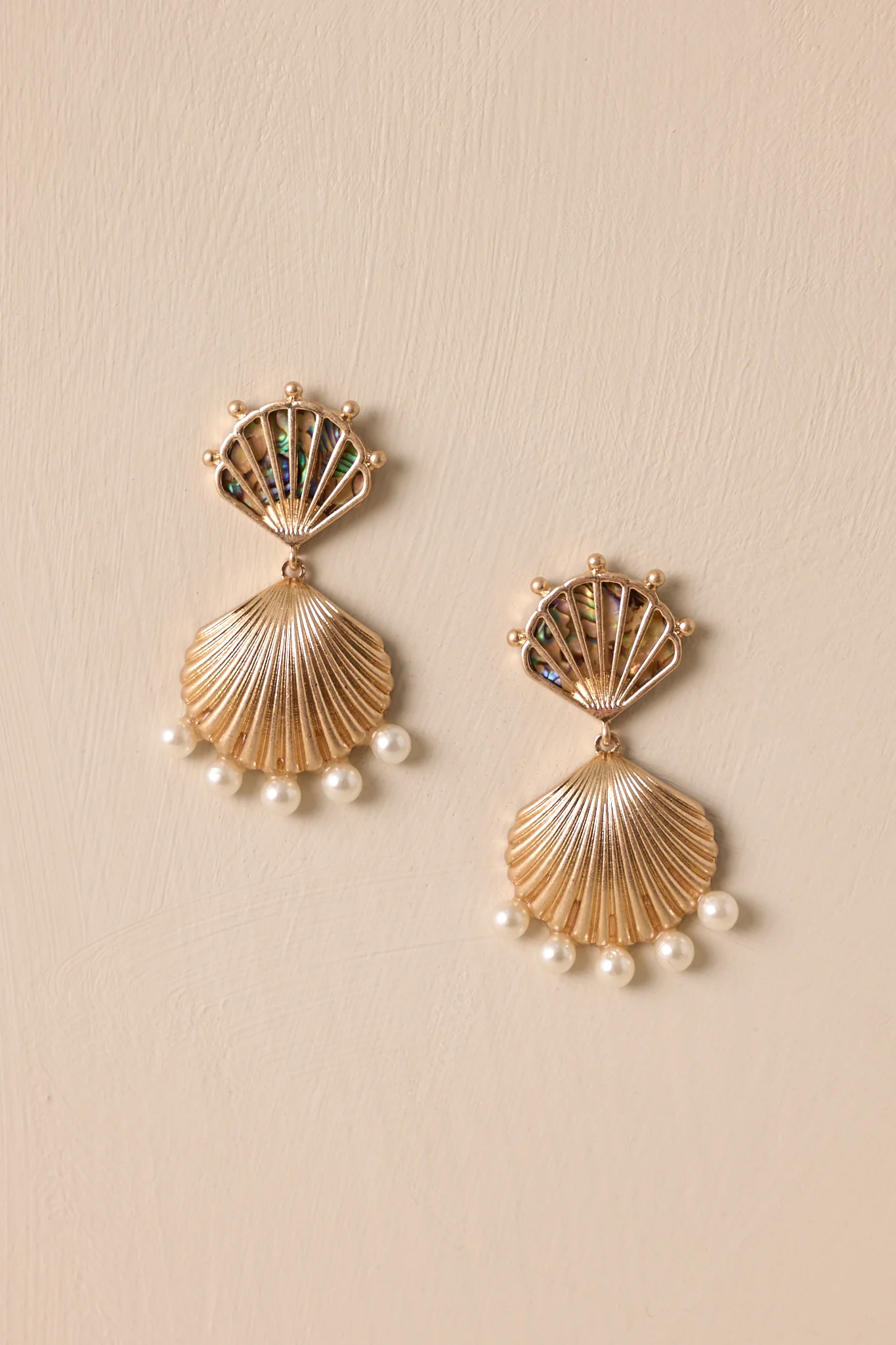 Seashell Radiance Gold Drop Earrings