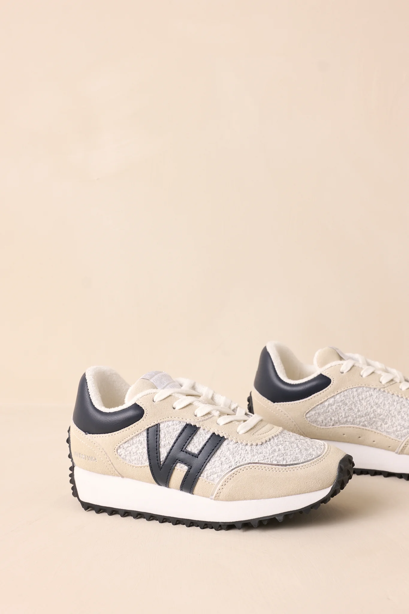 Vintage Havana Cosmic 35 Heather Grey Sneakers