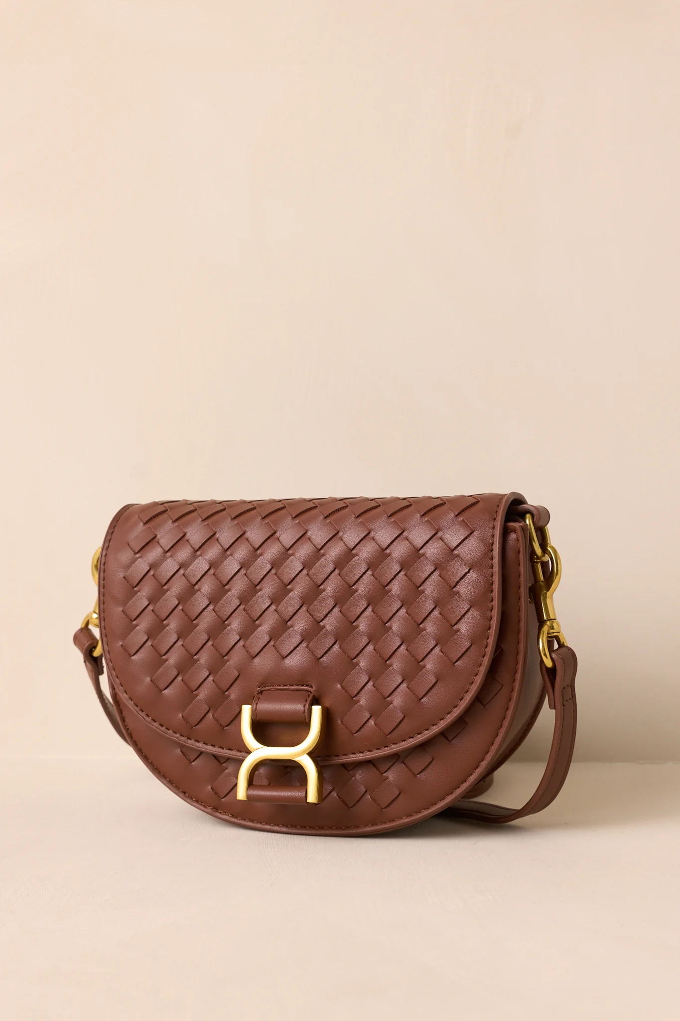 Tempest’s Call Chocolate Brown Woven Faux Leather Handbag