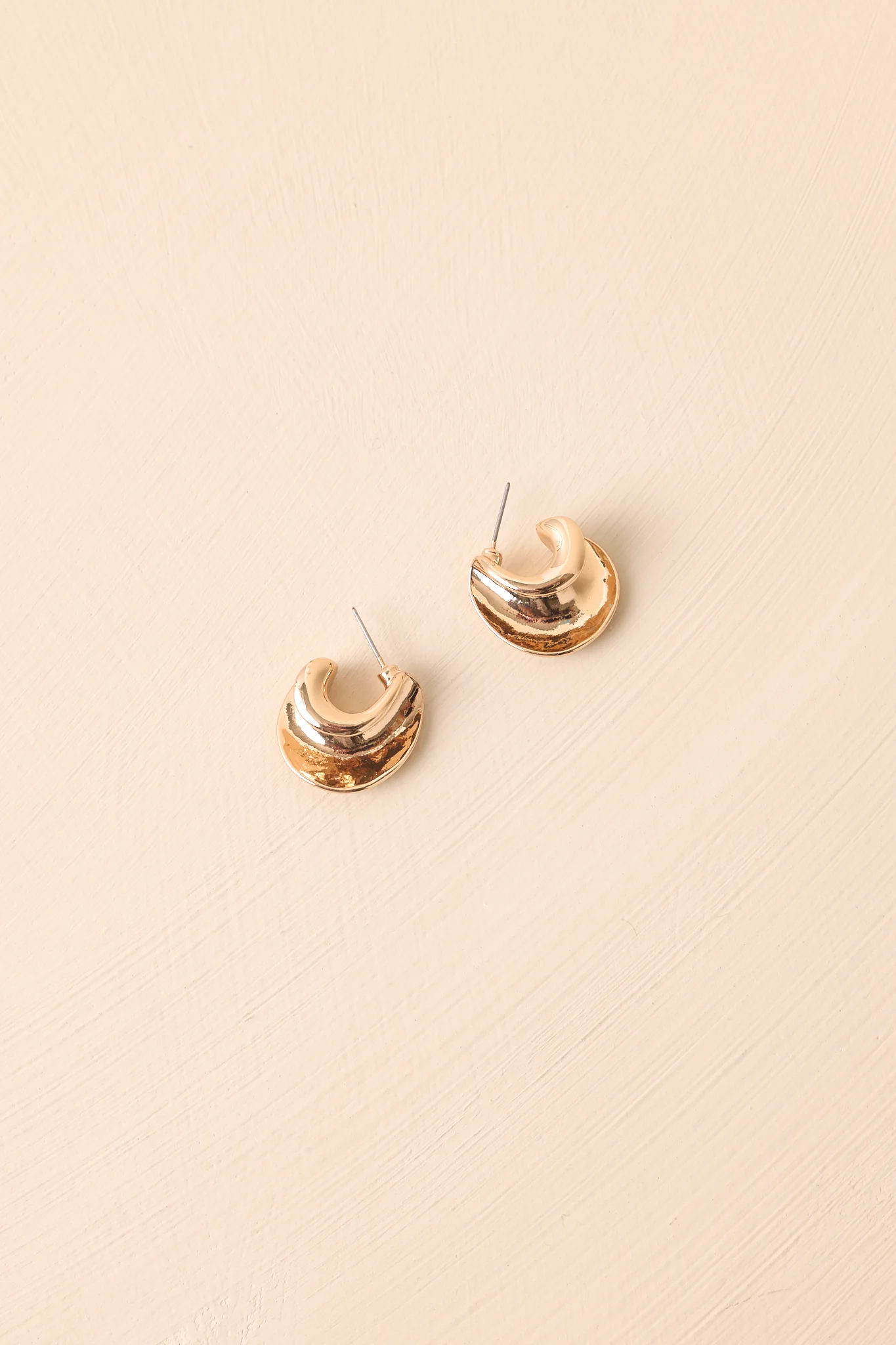 Shifting My Focus Gold Sculptural Open Hoop Earrings