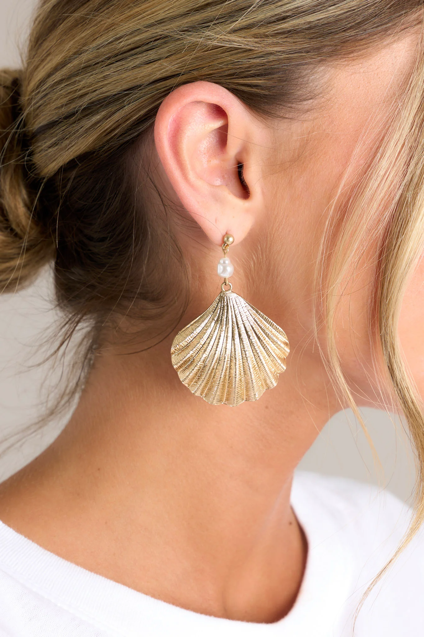 Out Of My Shell Gold & Ivory Pearl Earrings