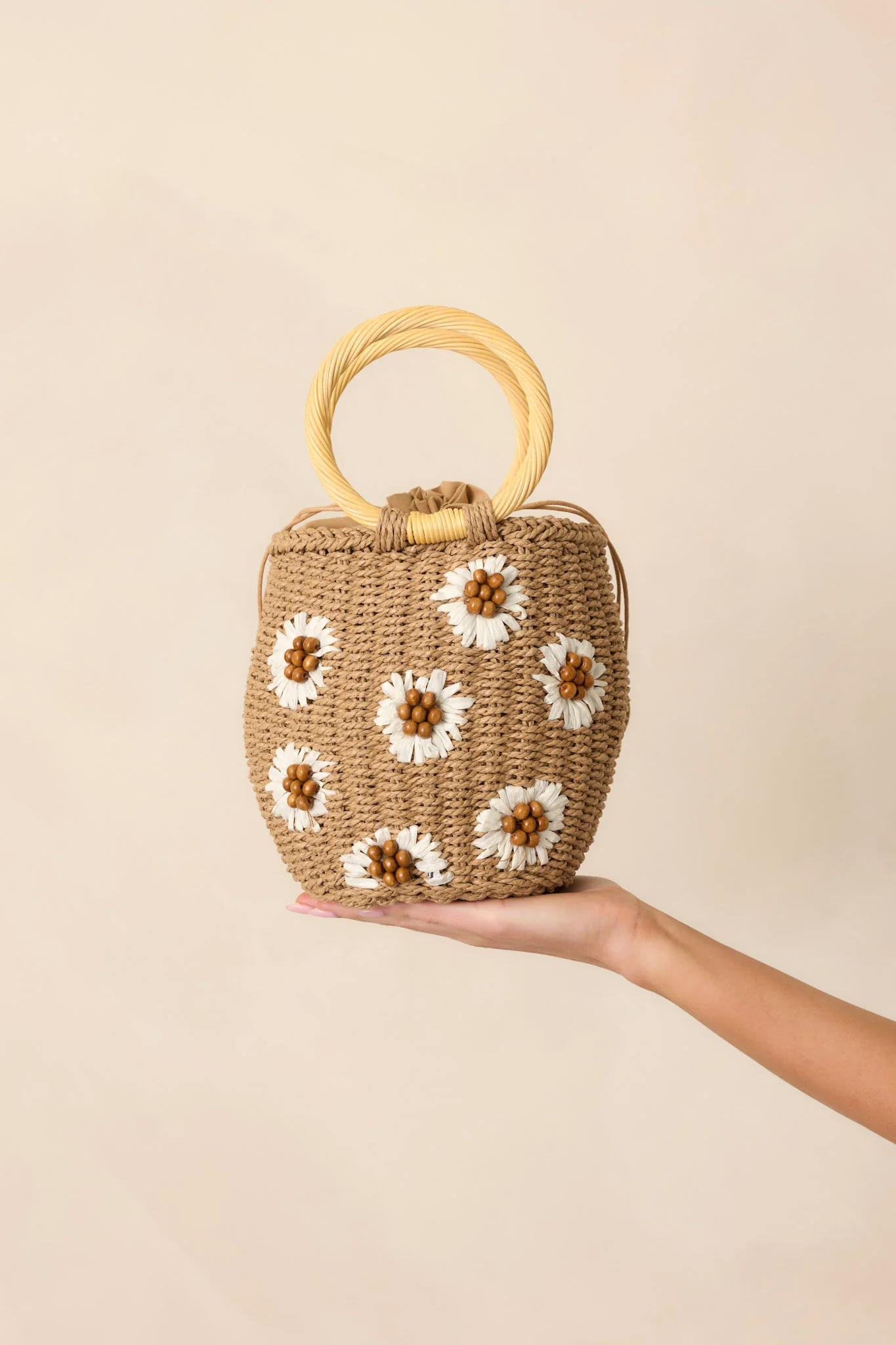 Weekend Picnic Tan Straw Bucket Floral Handbag
