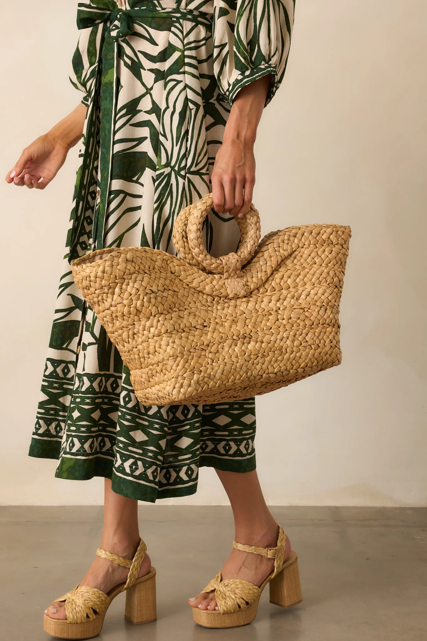 Stop And Smell The Roses Tan Raffia Woven Tote Handbag