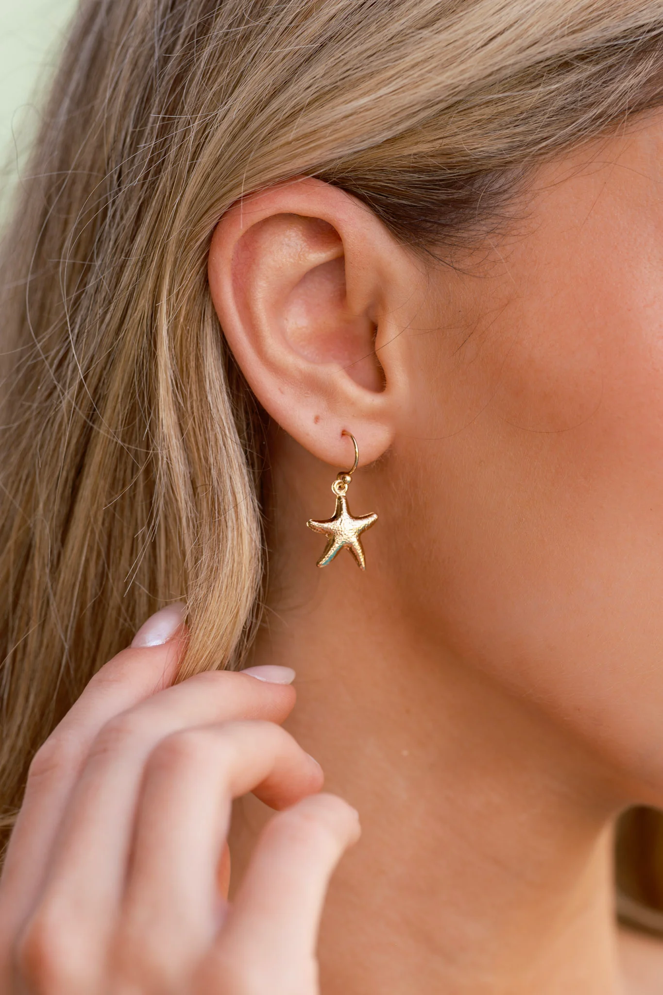 Seaside Getaway Gold Starfish Drop Earrings