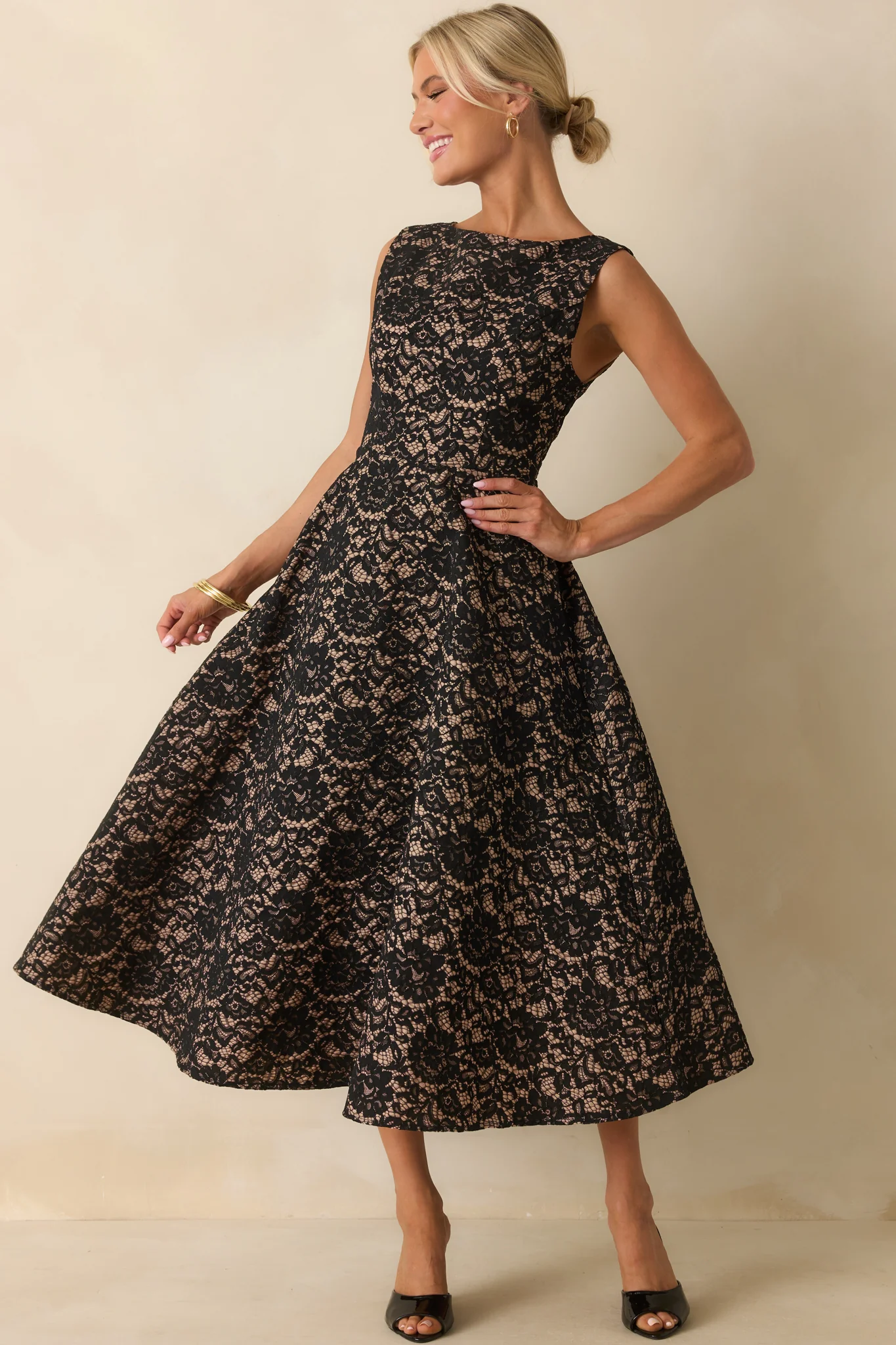 Black Floral Lace Sleeveless Maxi Dress