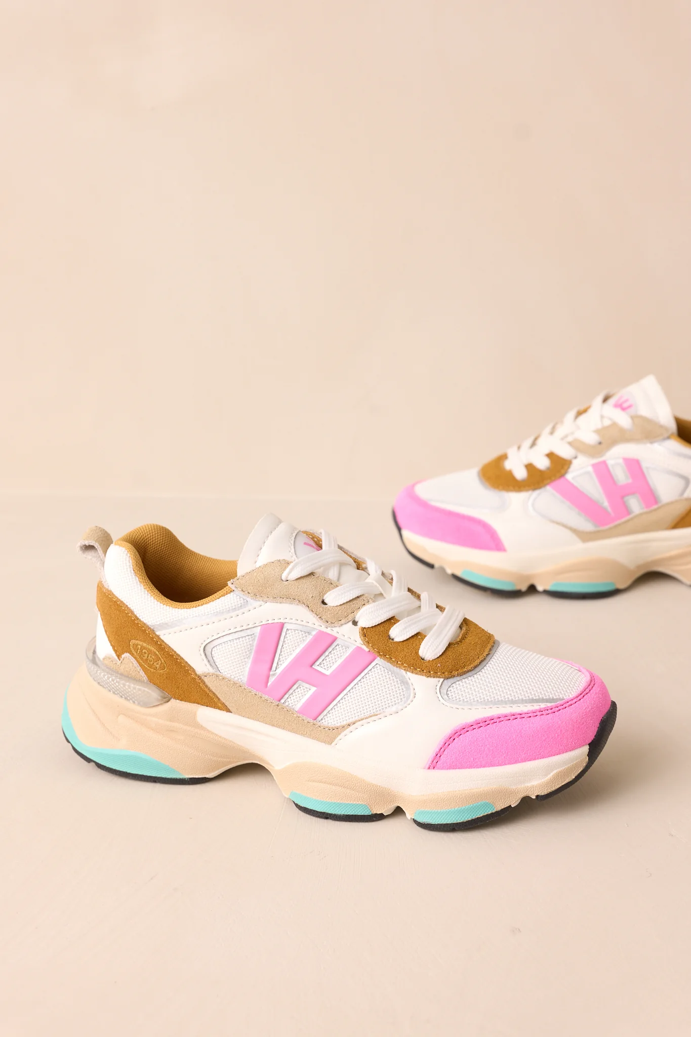 Vintage Havana Dash 5 Neon Pink Sneakers