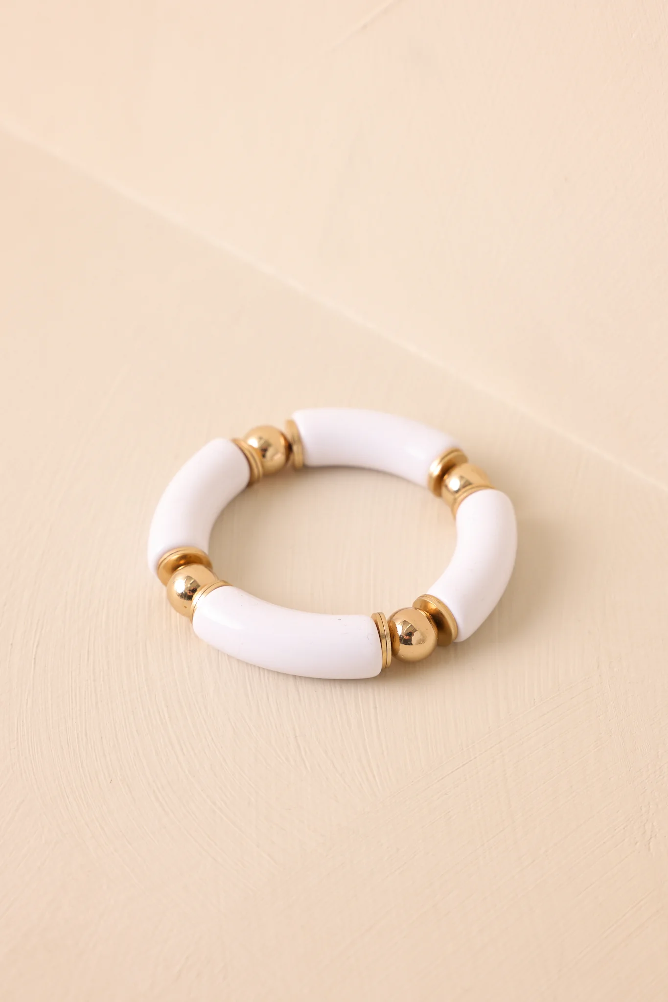 Keep It Bright Ivory Gold Beaded Bracelet