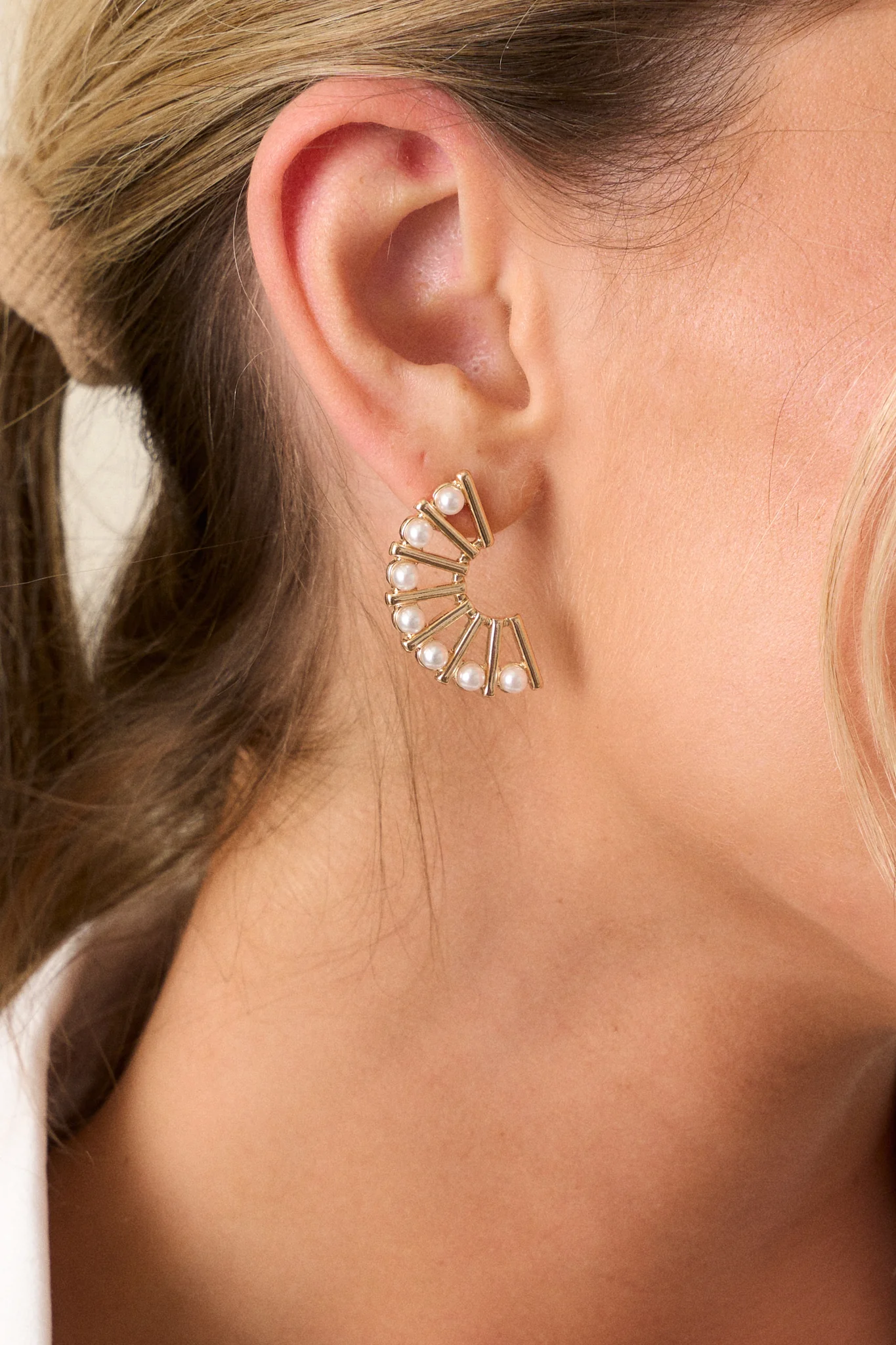 Street Lights Gold & Ivory Pearl Earrings