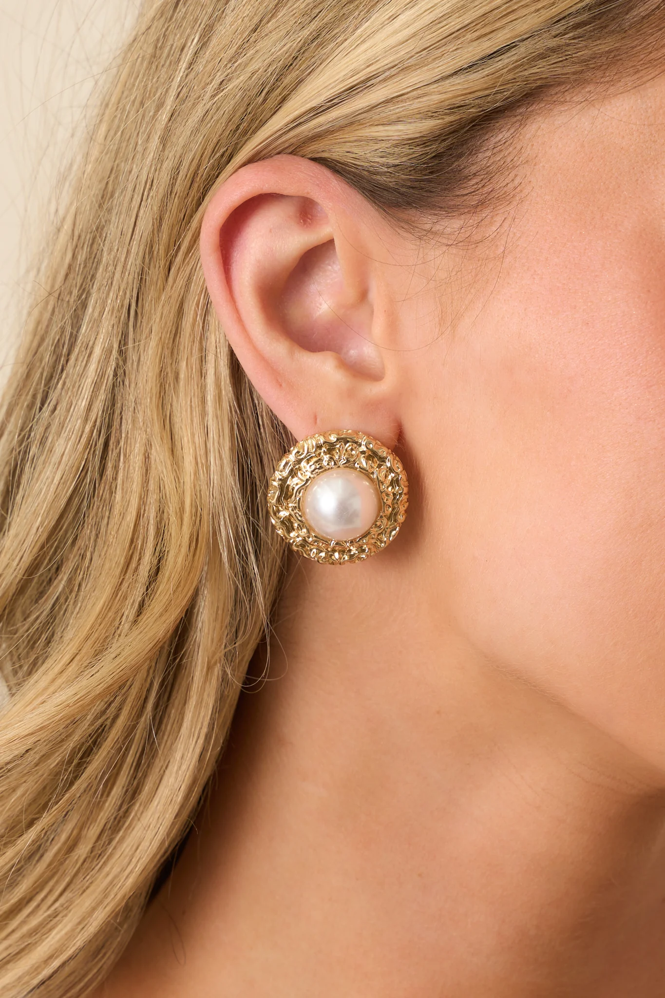 It's The Right Time Gold Textured Ivory Pearl Earrings