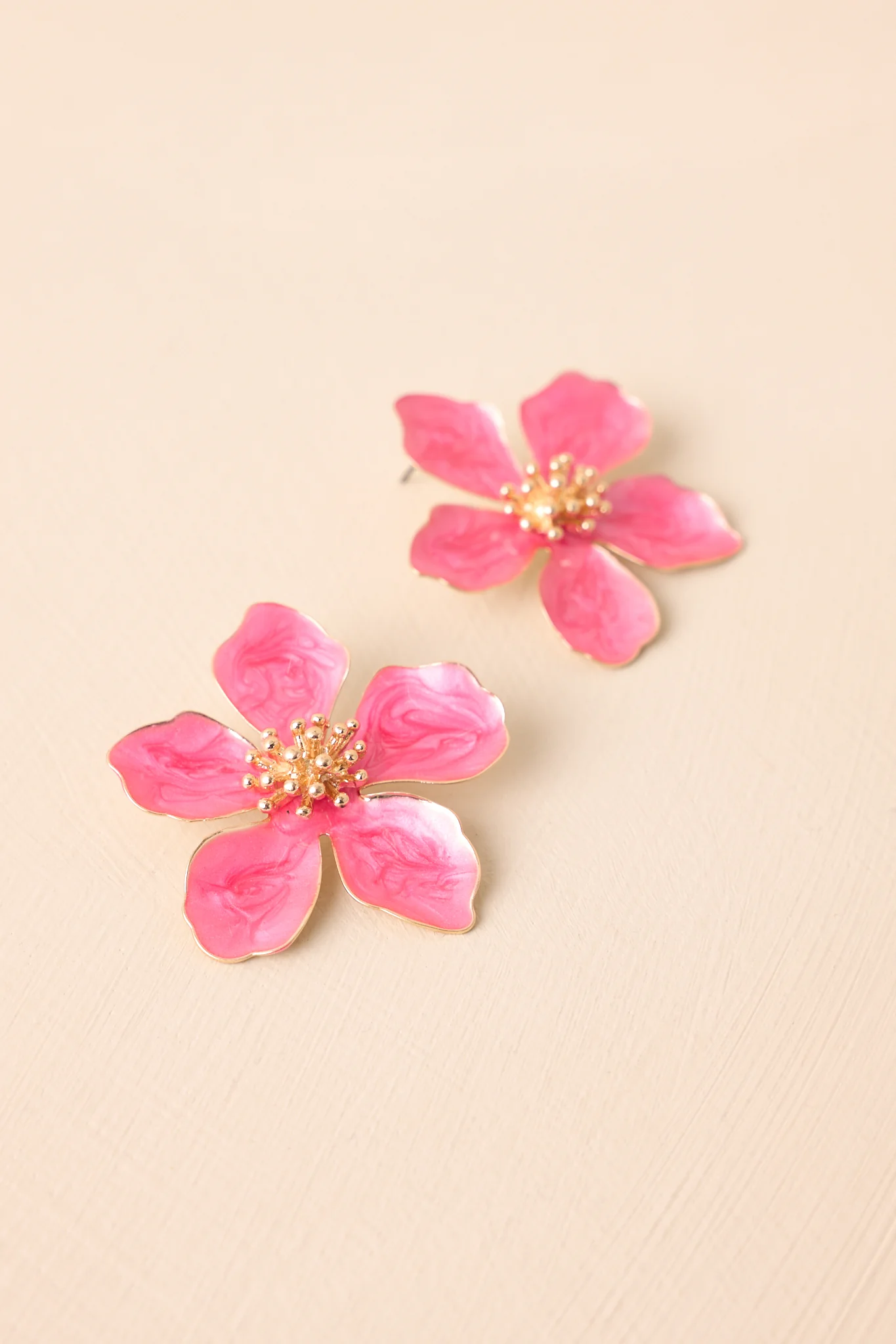 Rooftop Garden Fuchsia Pink Pearlescent Flower Earrings