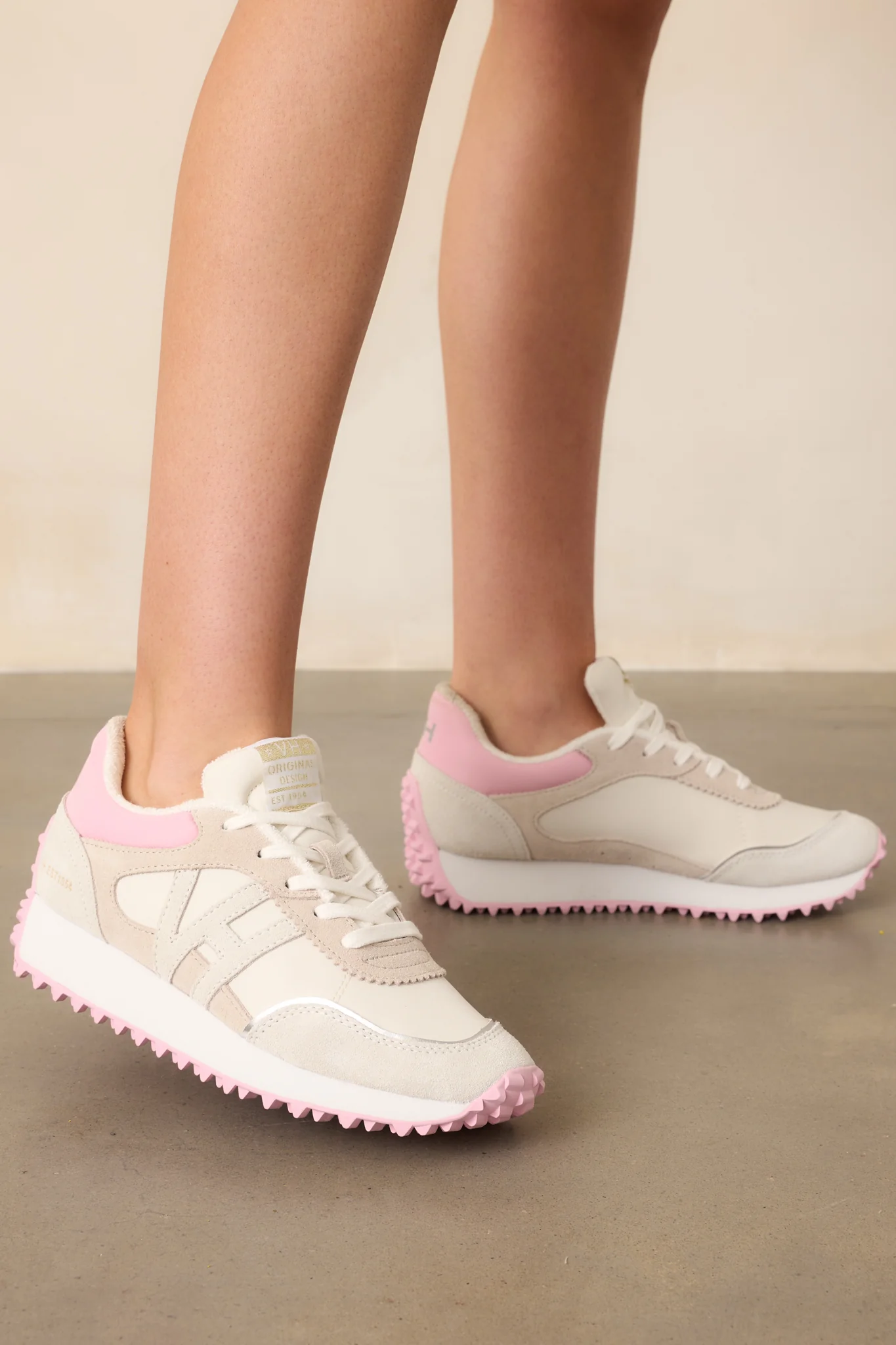 Vintage Havana Light Pink Cosmic 42 Sneakers