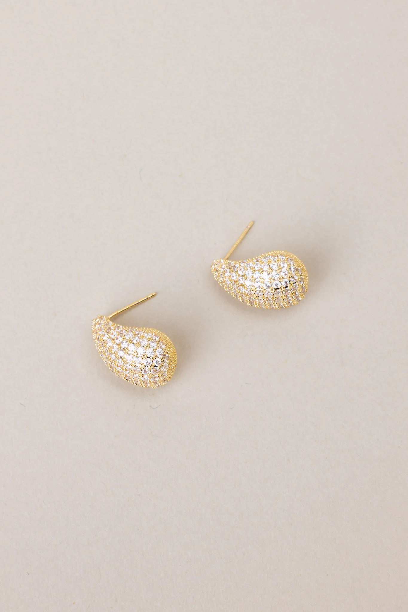 Sunset Stroll Gold Earrings