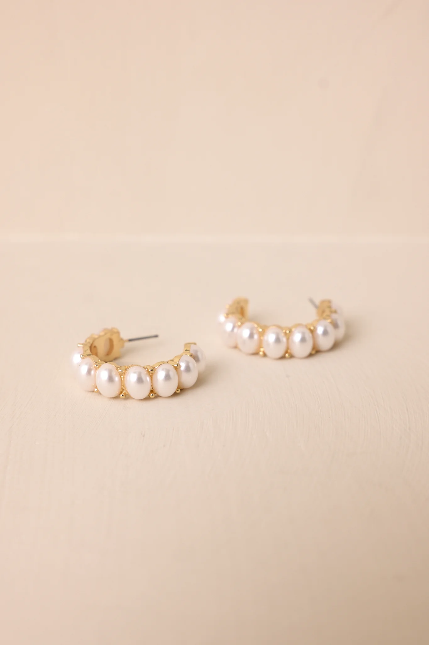 Never Ordinary Gold & Ivory Pearl Hoop Earrings