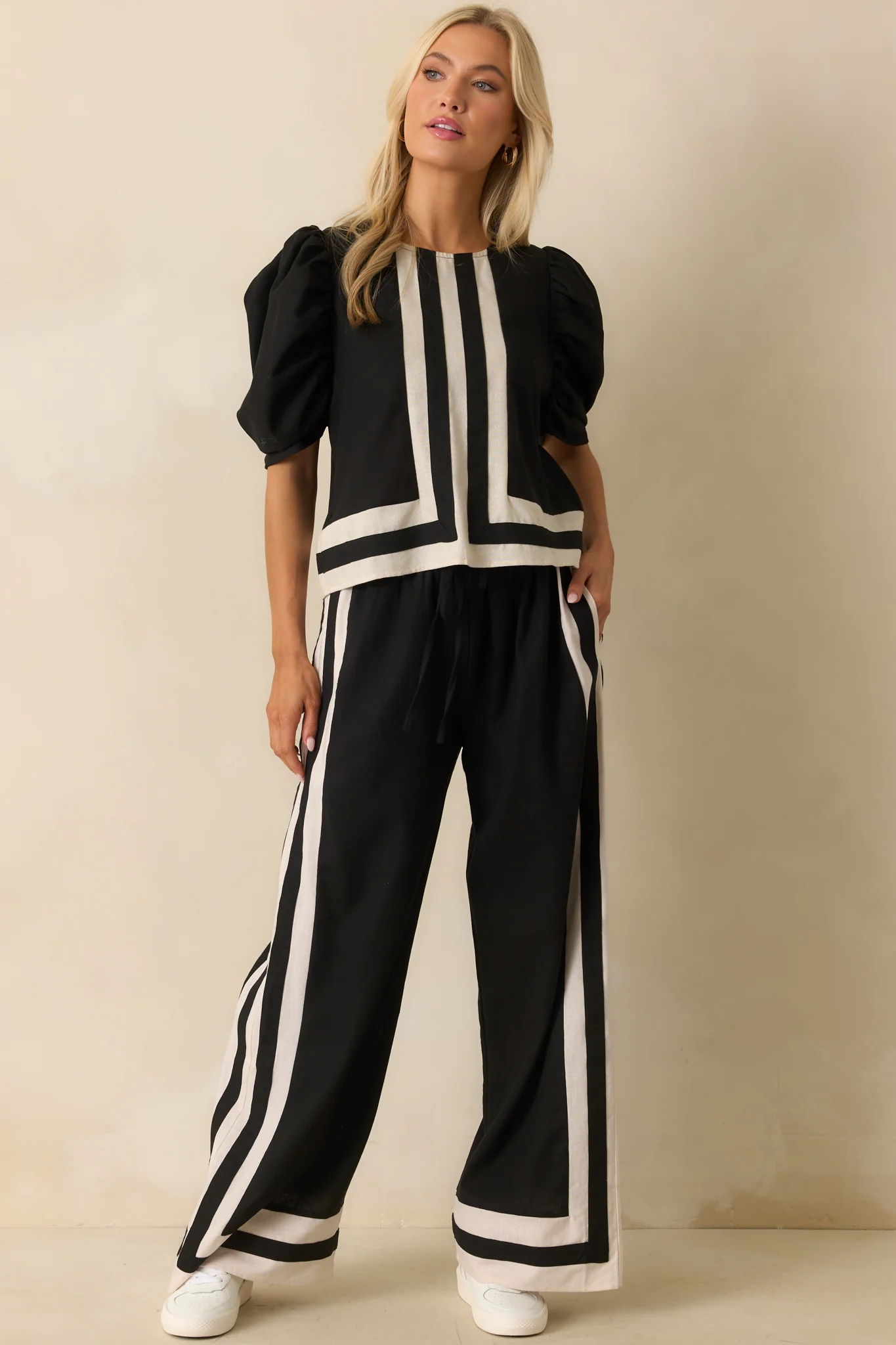 It Was What It Was Black Contrast Trim Puff Sleeve Top