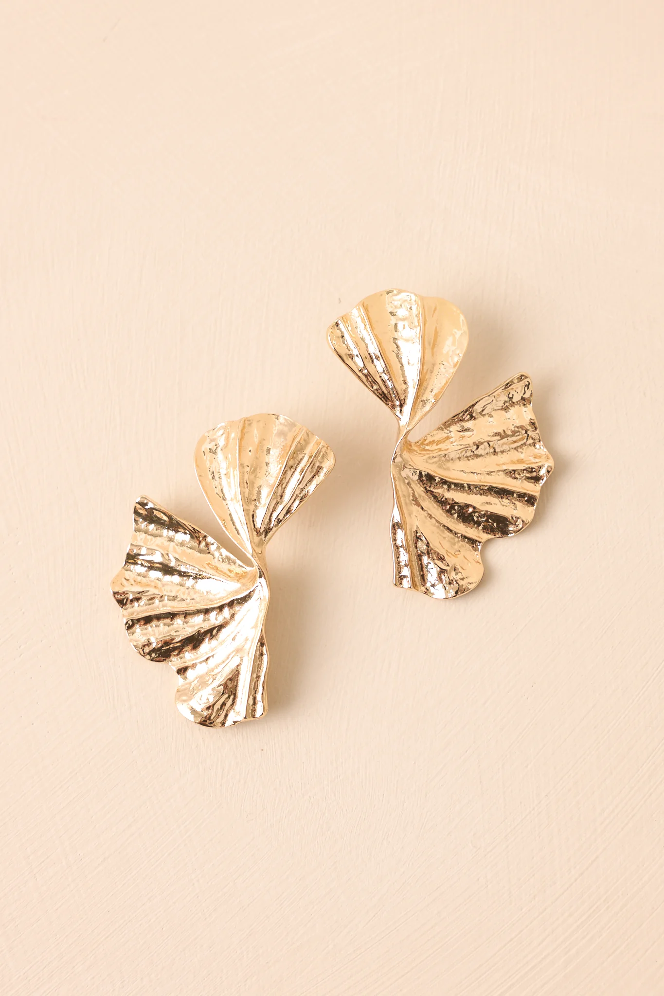 Everyday Joy Gold Textured Leaf Earrings
