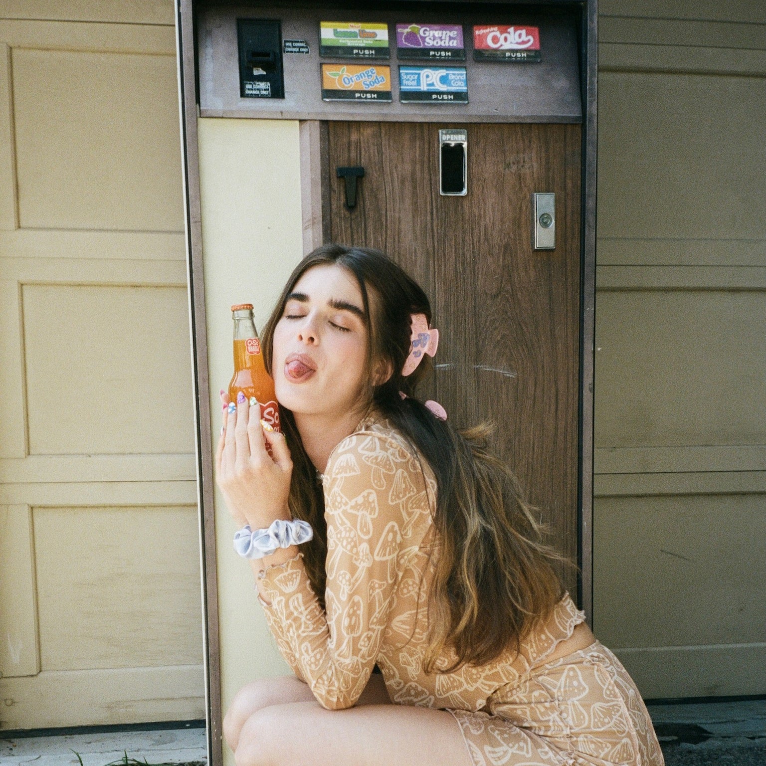 Big Effing Clip in Purple Shroom