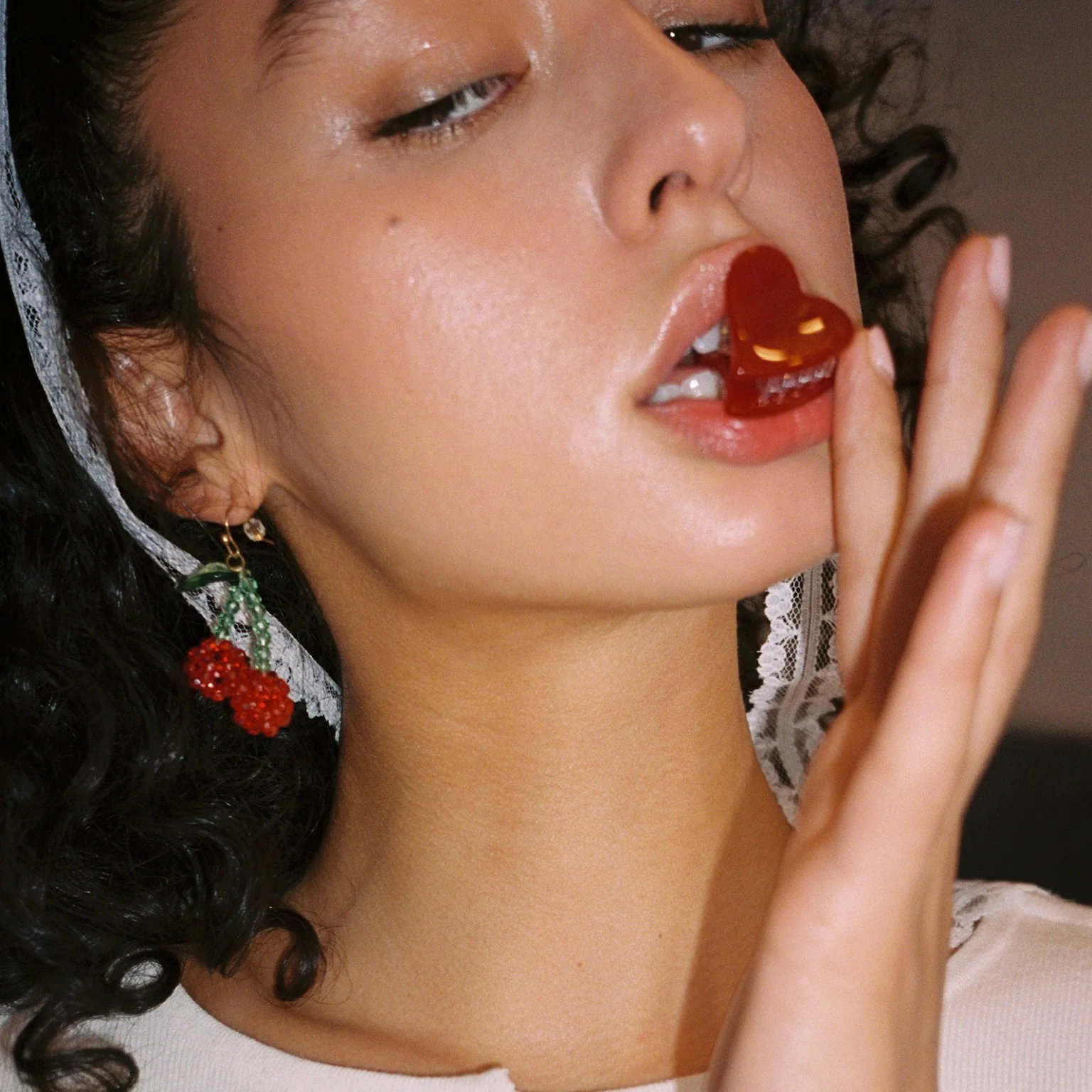 Baby Heart Clip Set in Cherry Kiss