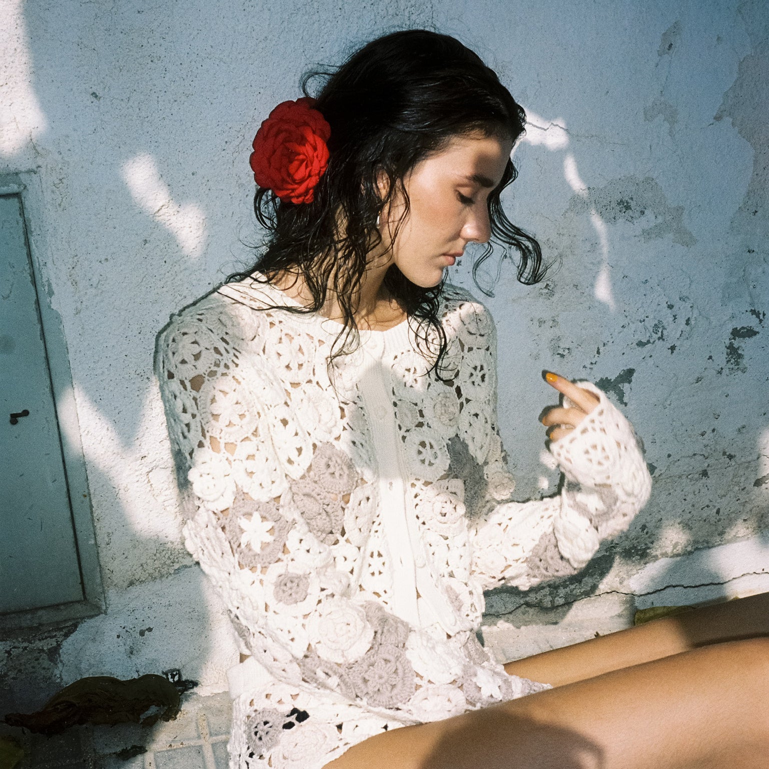 Camellia Clip in Sangria