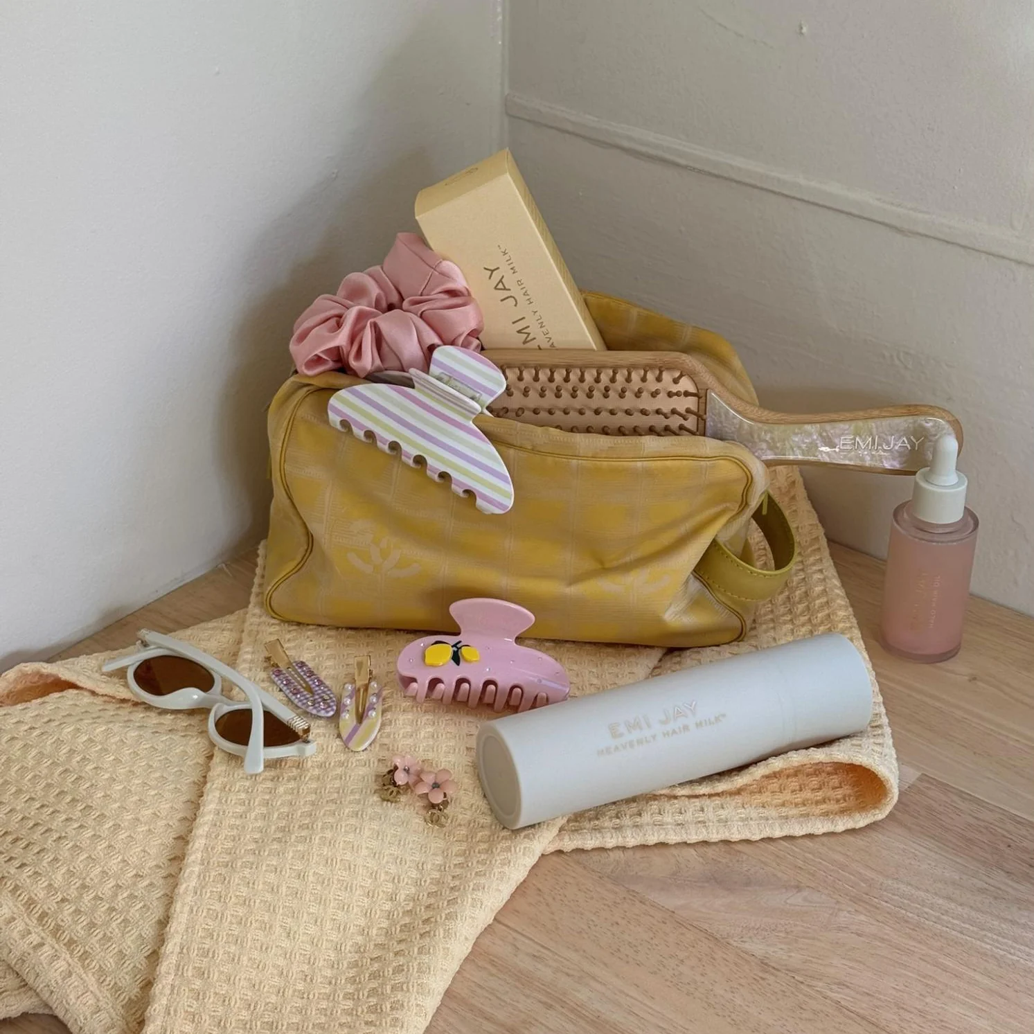 Big Effing Clip in Pastel Cabana